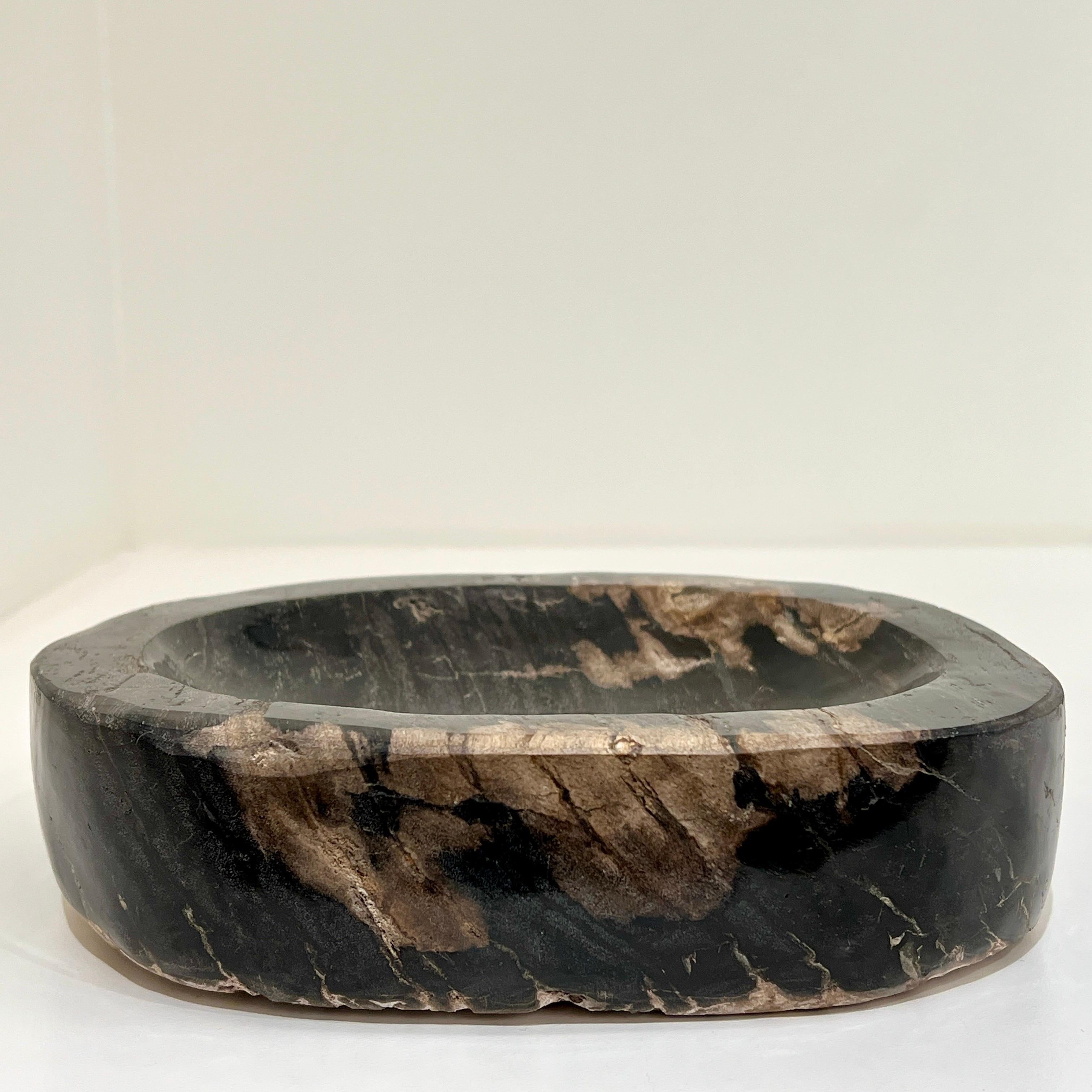 18th Century and Earlier Petrified Wood Bowl in Black and Beige from Indonesia For Sale