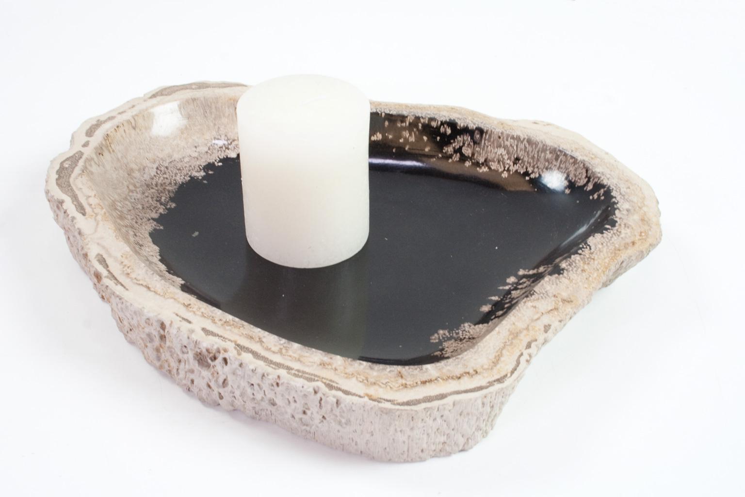 Petrified Wooden Bowl or Platter, Home Accessory of Organic Original In Excellent Condition In Beek en Donk, NL