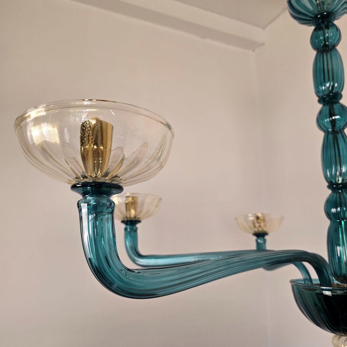 Fine XX secolo Lampadario in vetro di Murano blu petrolio in vendita