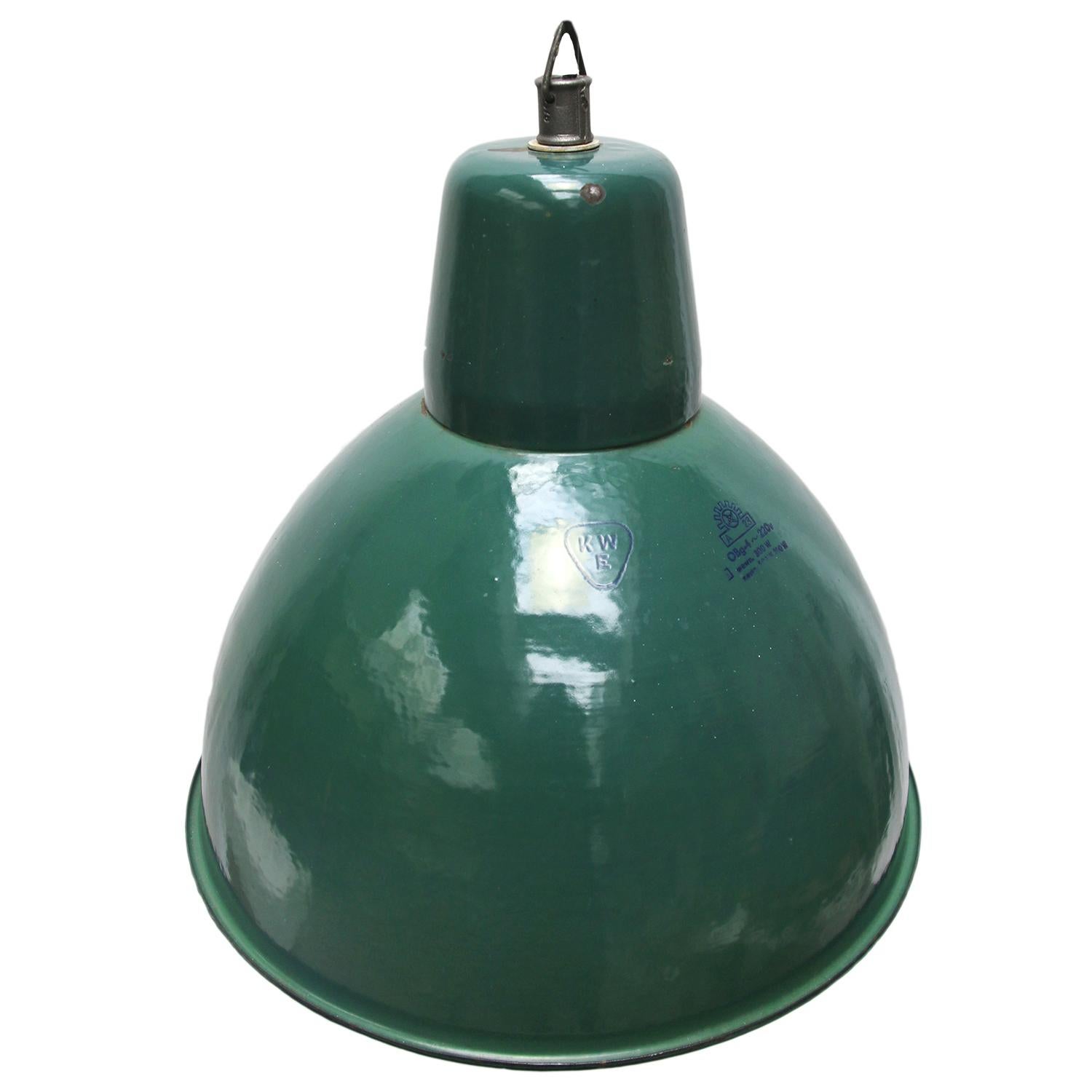 Industrial hanging light
petrol enamel white interior

Weight: 2.80 kg / 6.2 lb

Priced per individual item. All lamps have been made suitable by international standards for incandescent light bulbs, energy-efficient and LED bulbs. E26/E27 bulb
