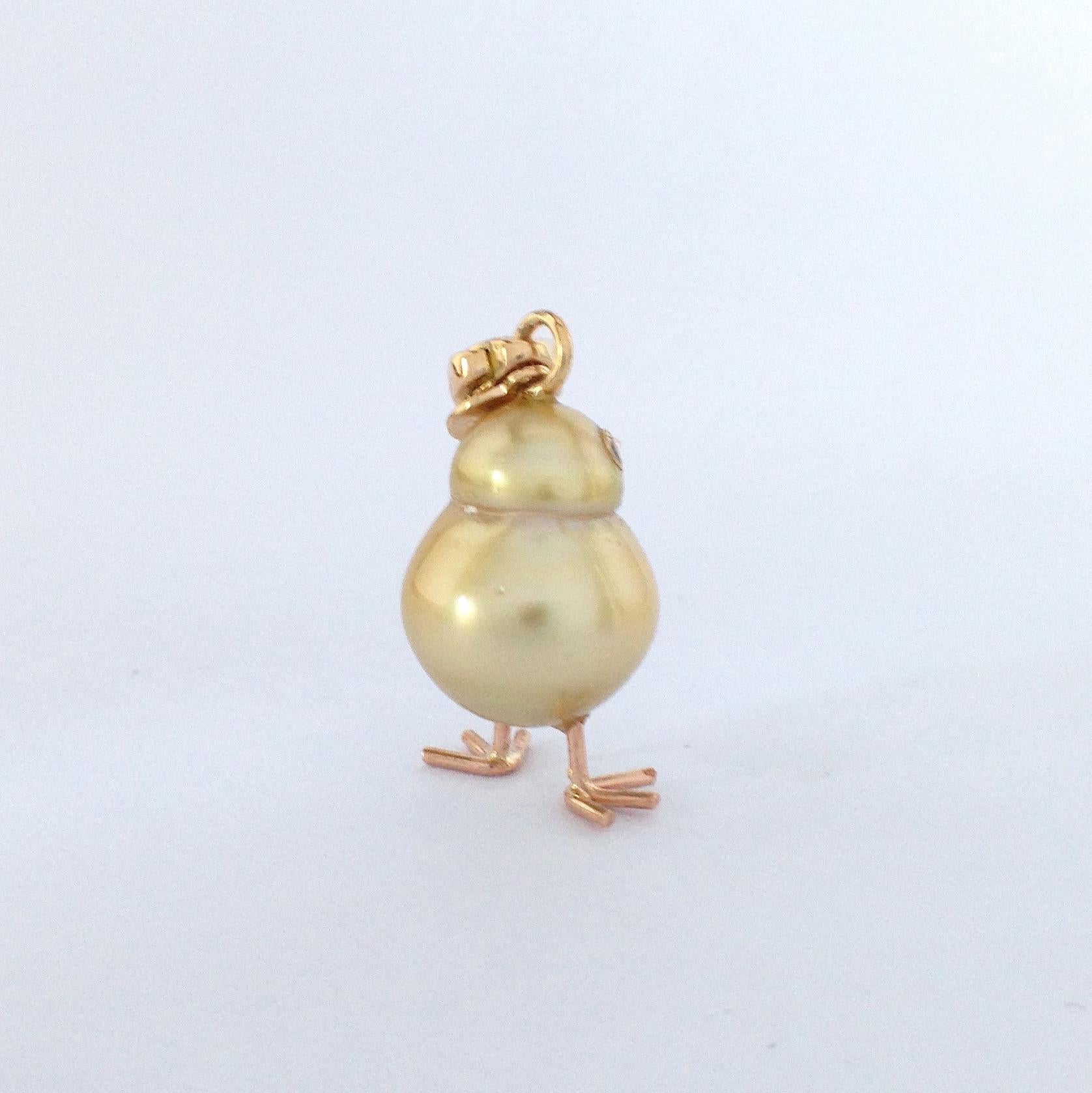 Women's Chick Australian Pearl Diamond 18 Karat Gold Charm Pendant/Necklace