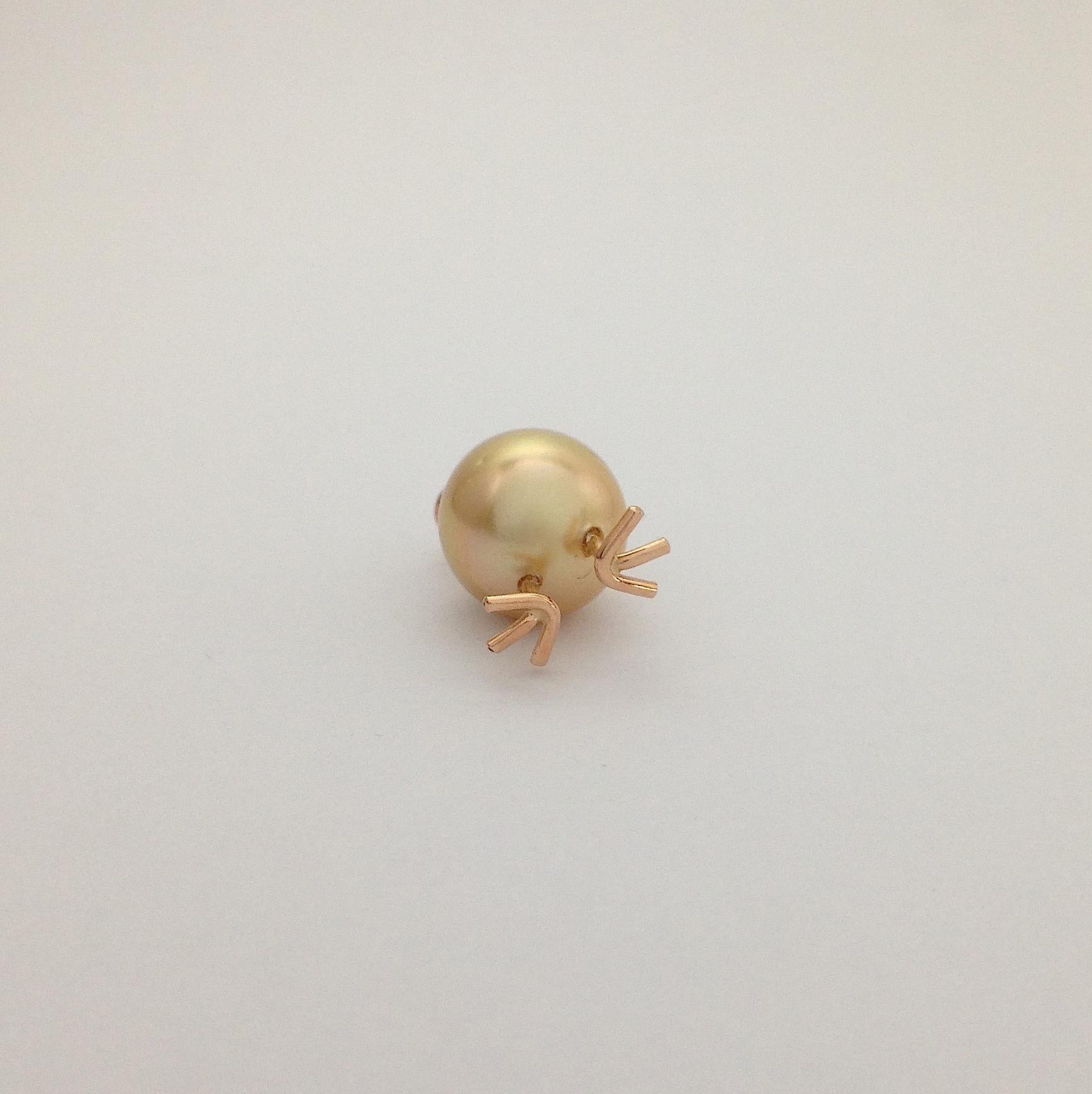 Chick Australian Pearl Diamond Yellow 18 Karat Gold Pendant or Necklace 3