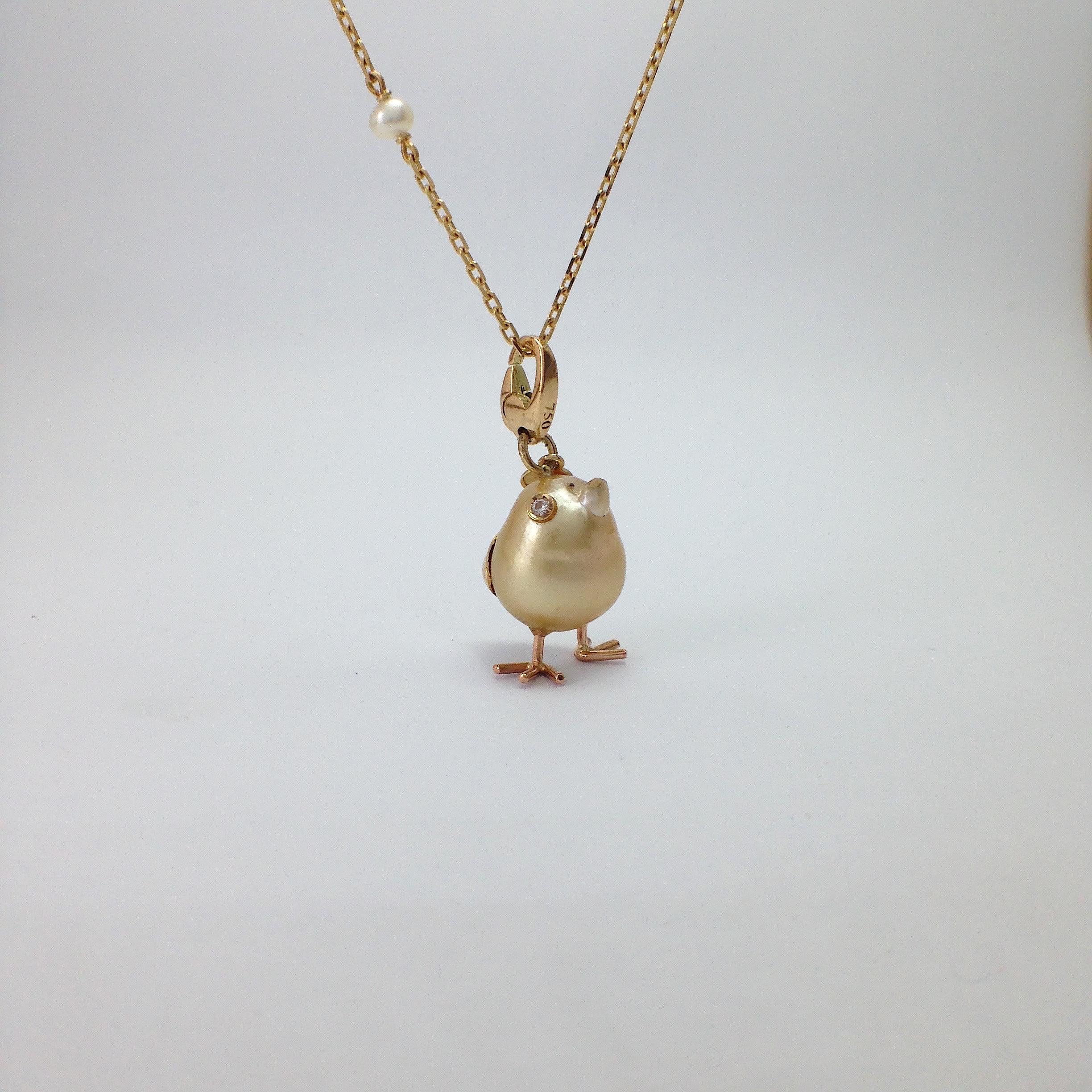 Petronilla Chick Australian Pearl Diamond Yellow 18 Kt Gold Pendant or Necklace In New Condition In Bussolengo, Verona