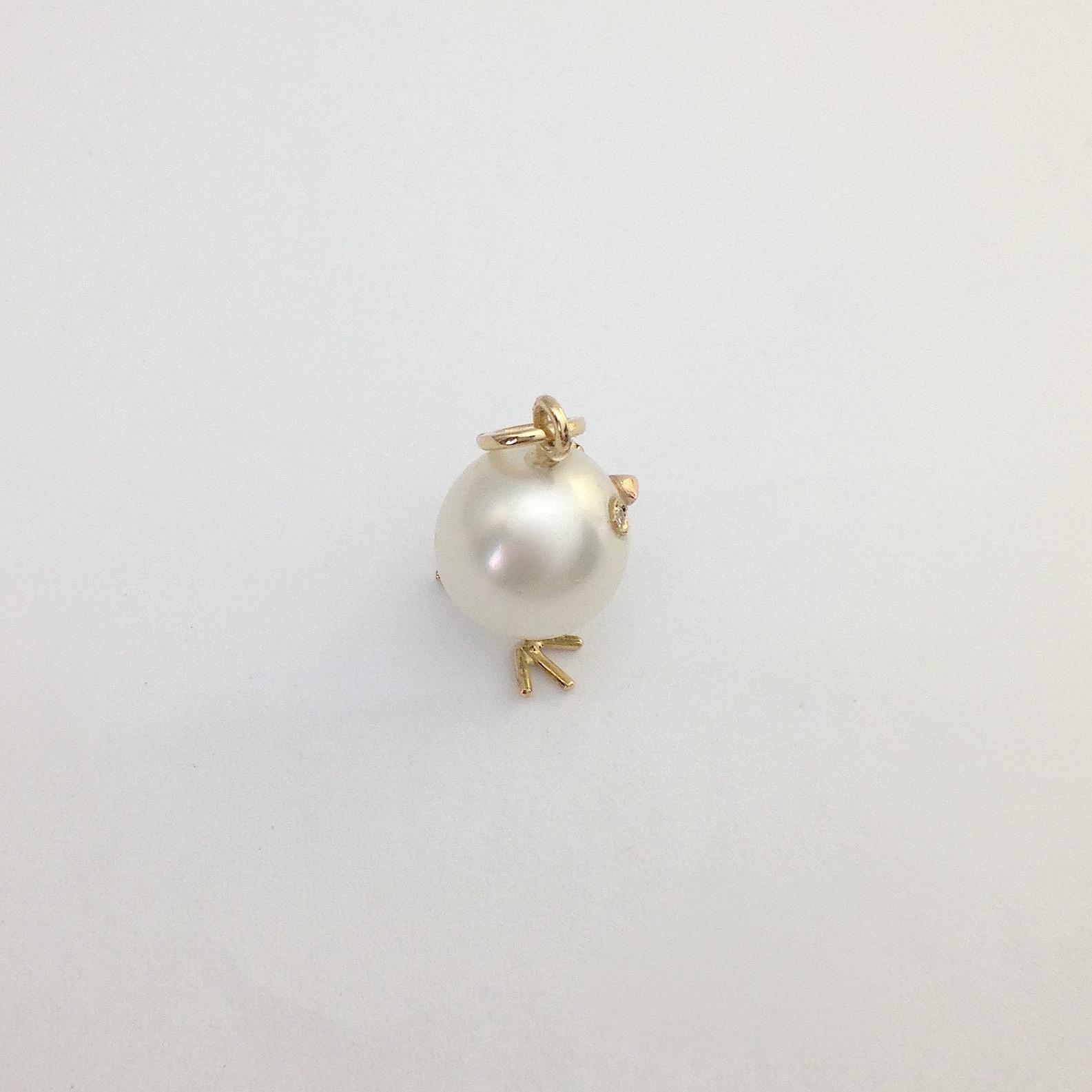 Petronilla Chick Australian Pearl White Diamond 18 Kt Gold Pendant Necklace 1