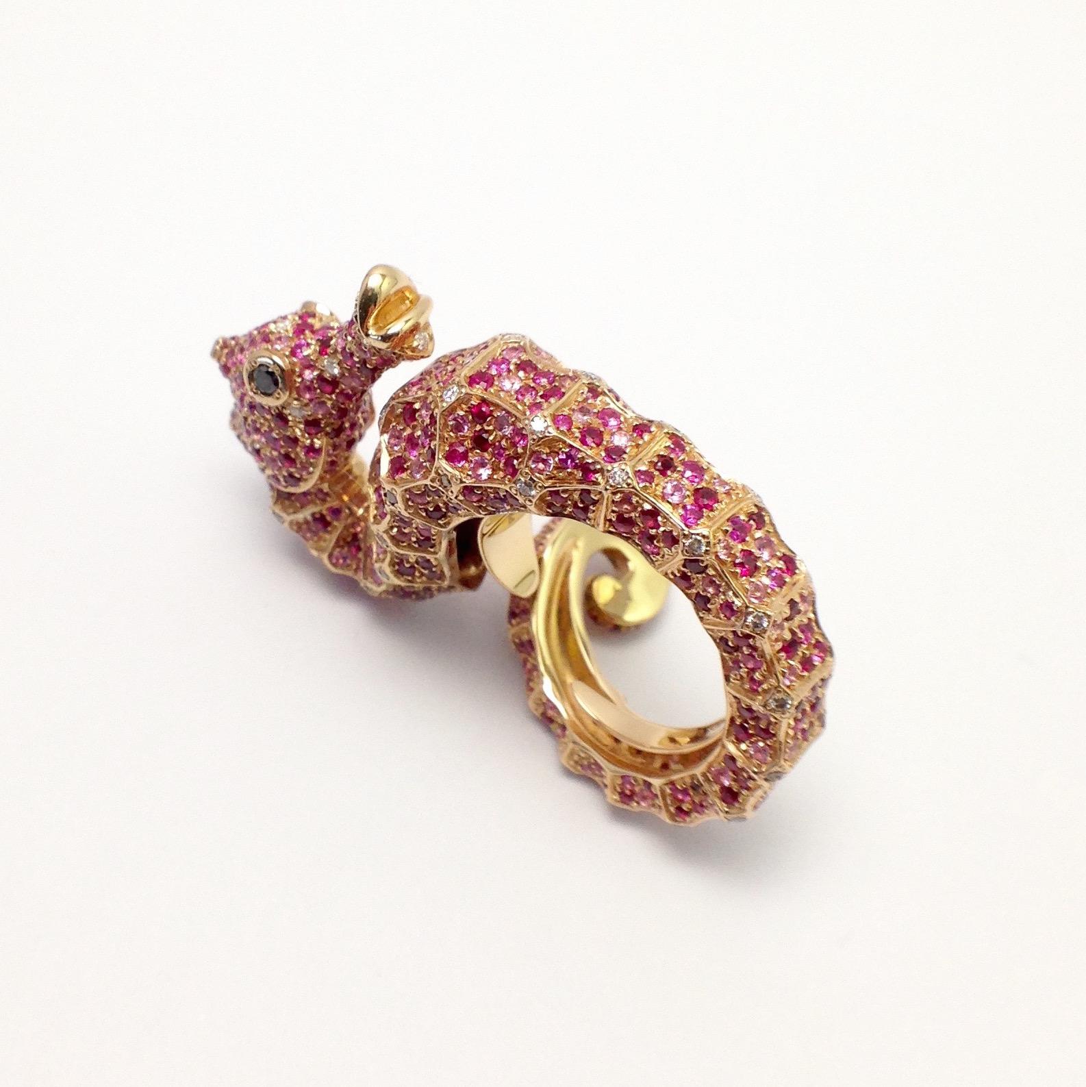 Round Cut Petronilla Hippocampus Sea Horse Diamond Pink Sapphire Ruby 18Kt Gold Ring