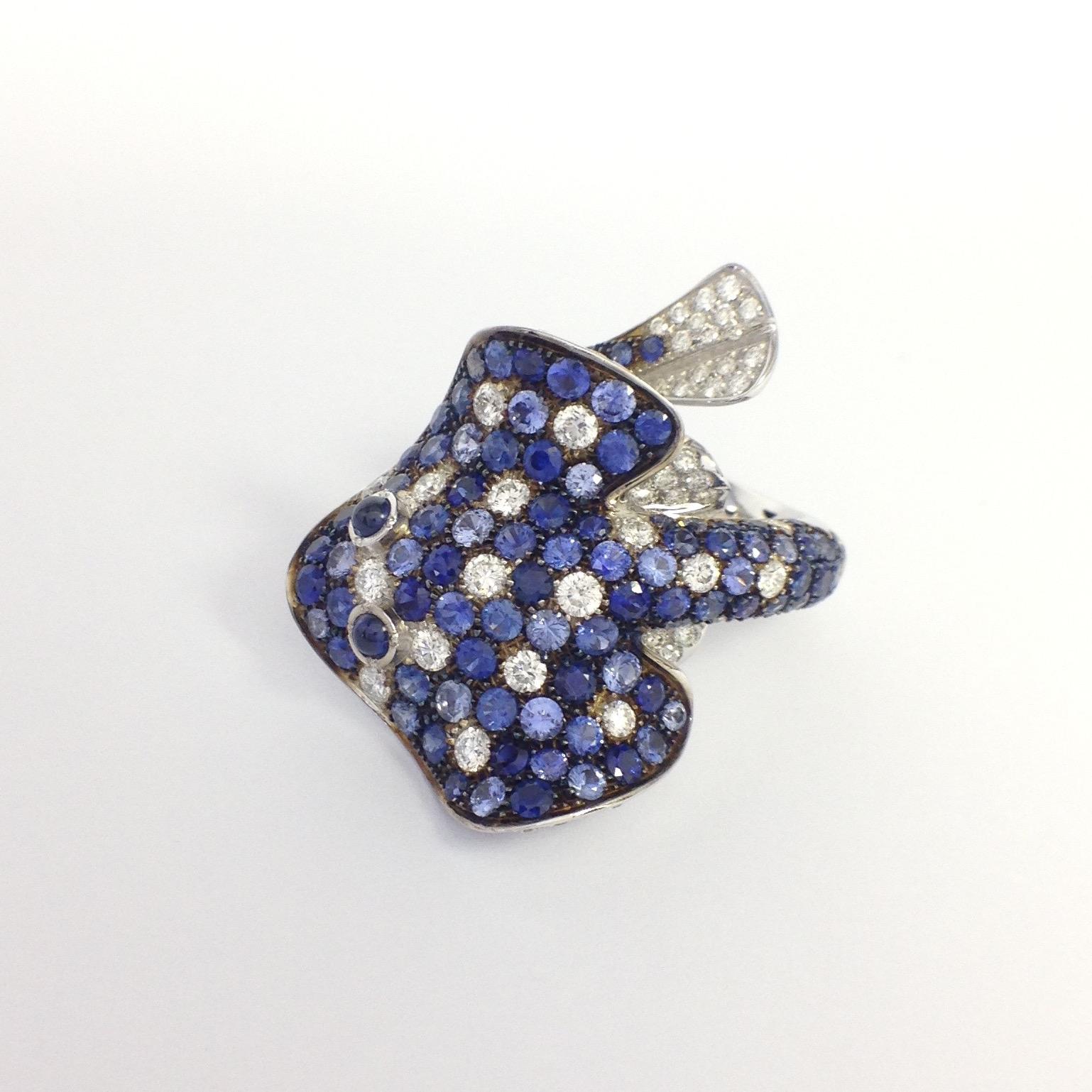 Ray Fish White Diamond Blue Sapphire 18 Karat Gold Ring Made in Italy Petronilla 5