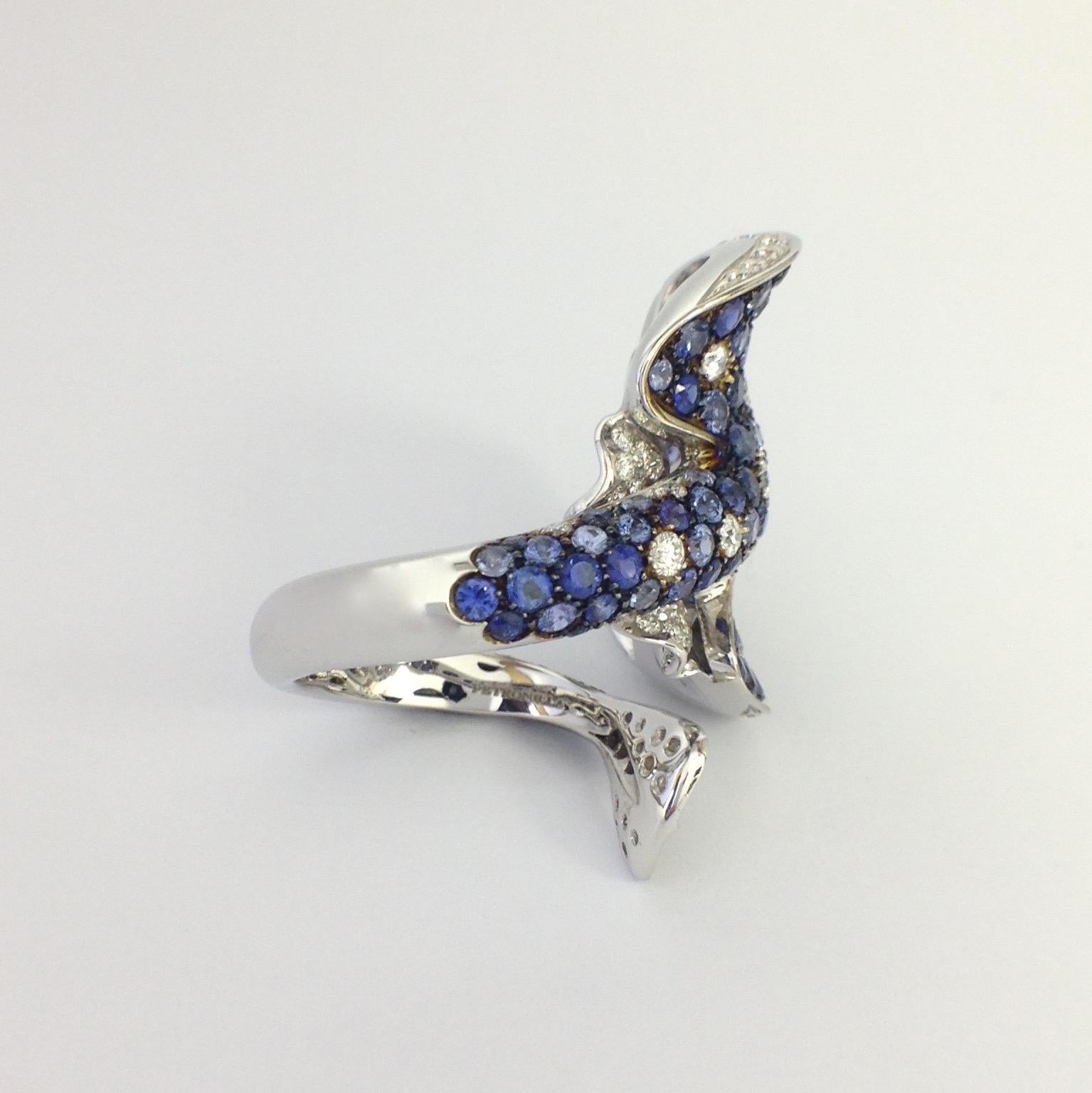 Ray Fish White Diamond Blue Sapphire 18 Karat Gold Ring Made in Italy Petronilla 8
