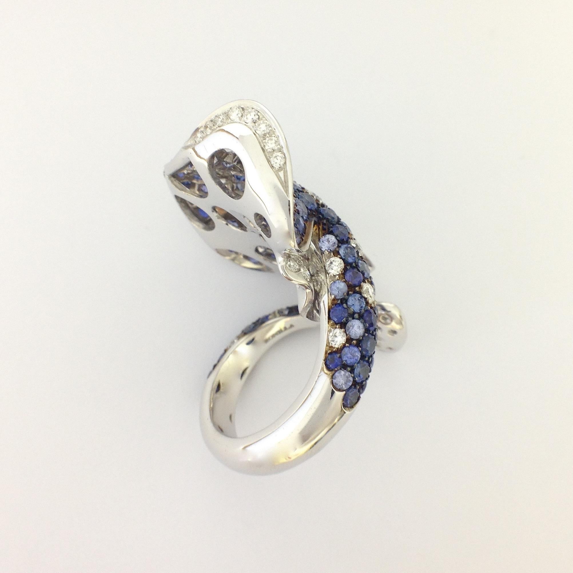 Ray Fish White Diamond Blue Sapphire 18 Karat Gold Ring Made in Italy Petronilla 2