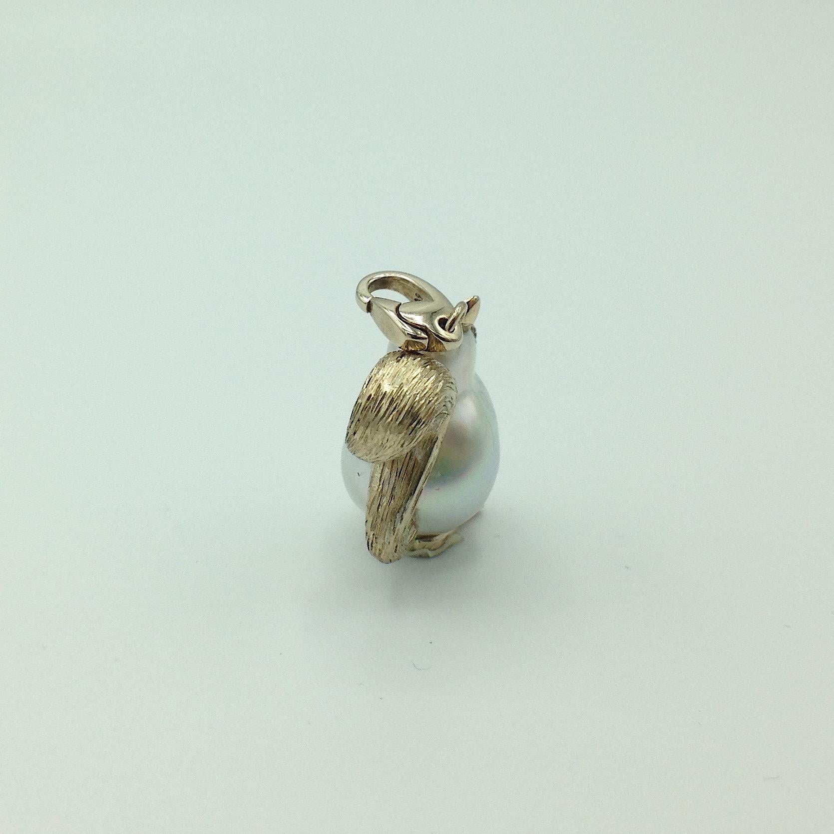 Petronilla Squirrel Black Diamond 18 Karat Gold Pearl Pendant Necklace or Charm In New Condition In Bussolengo, Verona