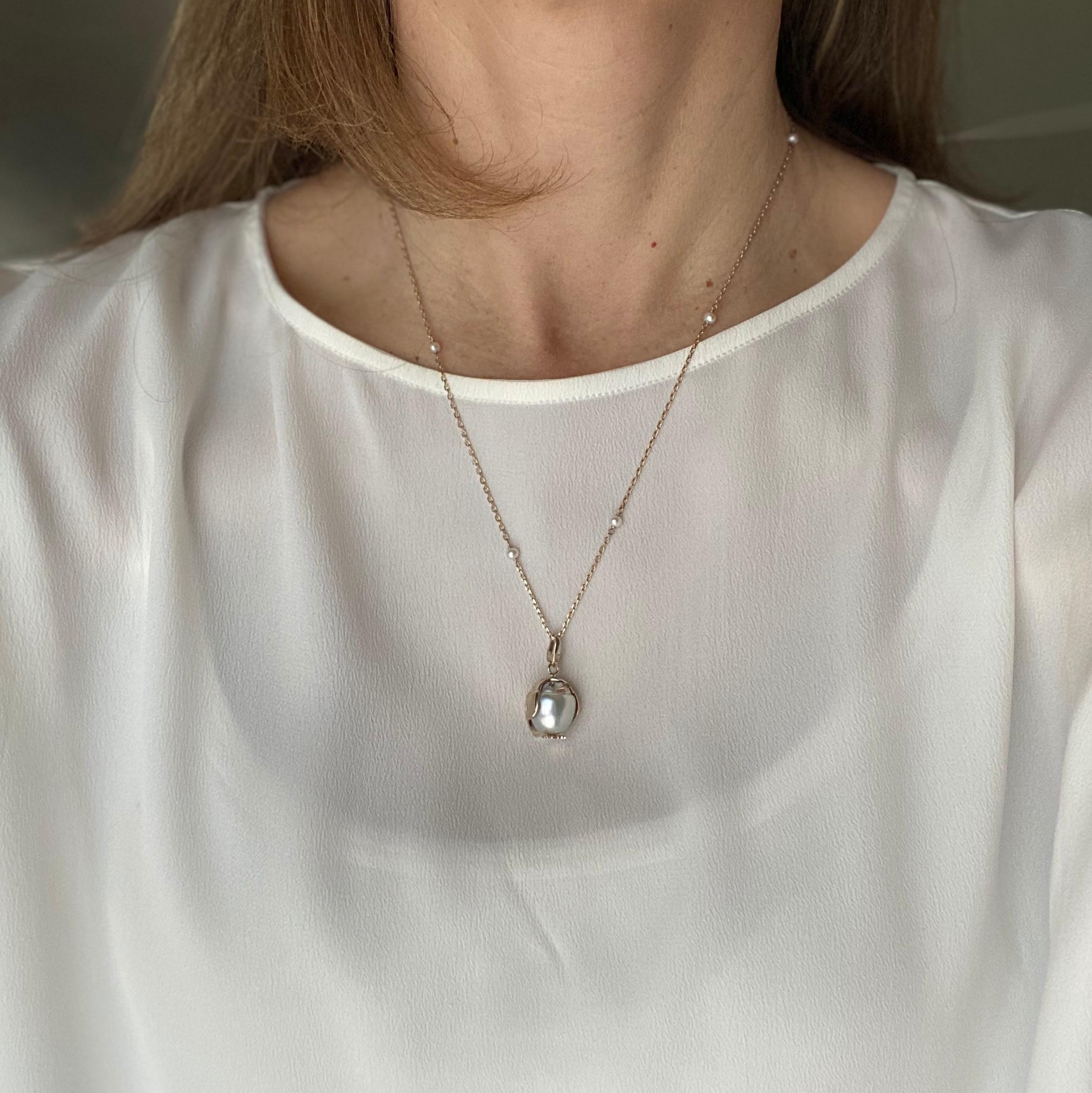 White 18 Karat Gold Australian Pearl Penguin Pendant Charm and Necklace 4