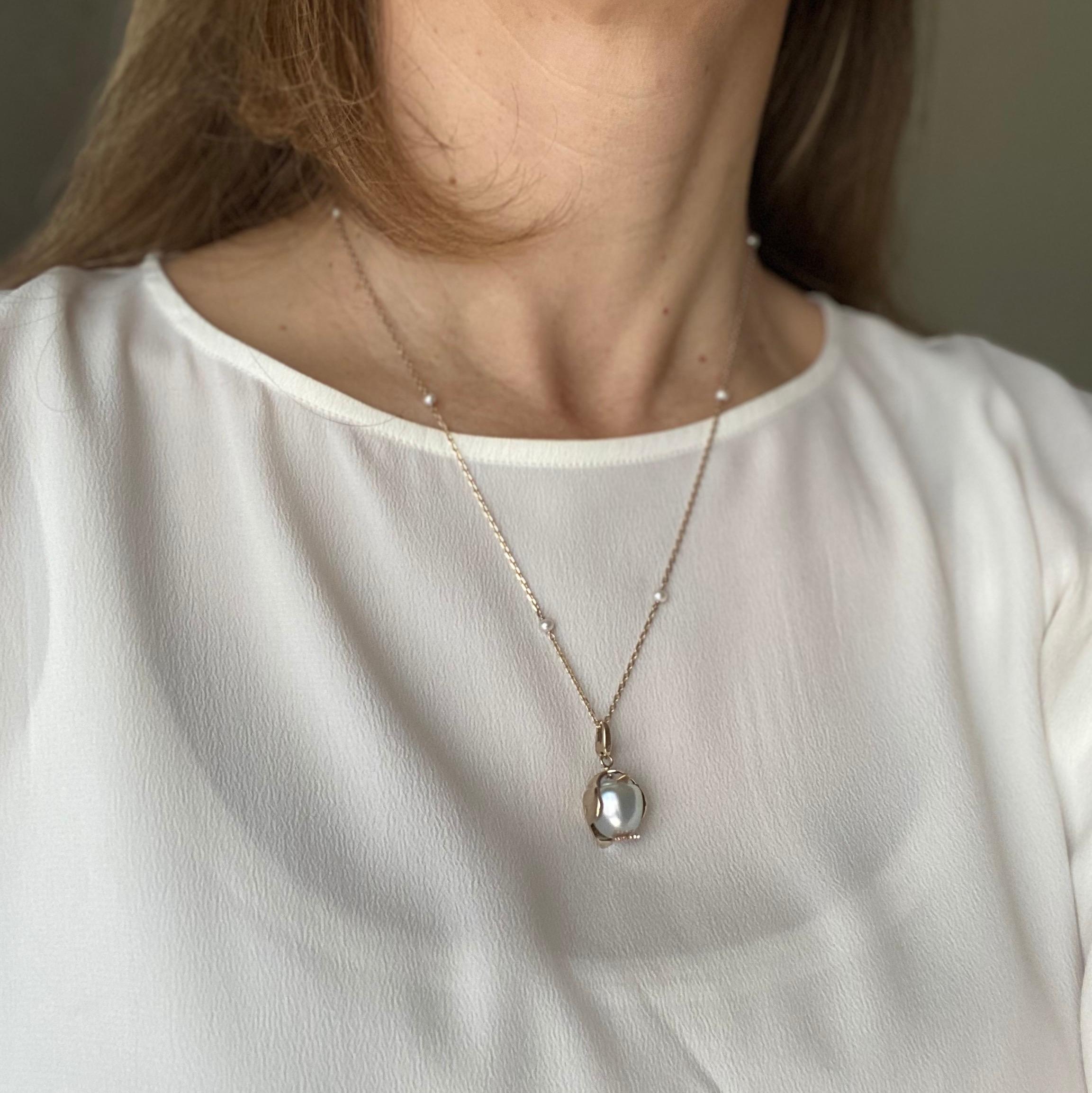 White 18 Karat Gold Australian Pearl Penguin Pendant Charm and Necklace 5