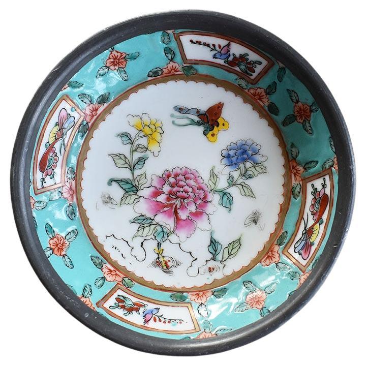 Pewter and Ceramic Famille Rose Chinoiserie Dish with Flowers and Butterflies In Good Condition For Sale In Oklahoma City, OK