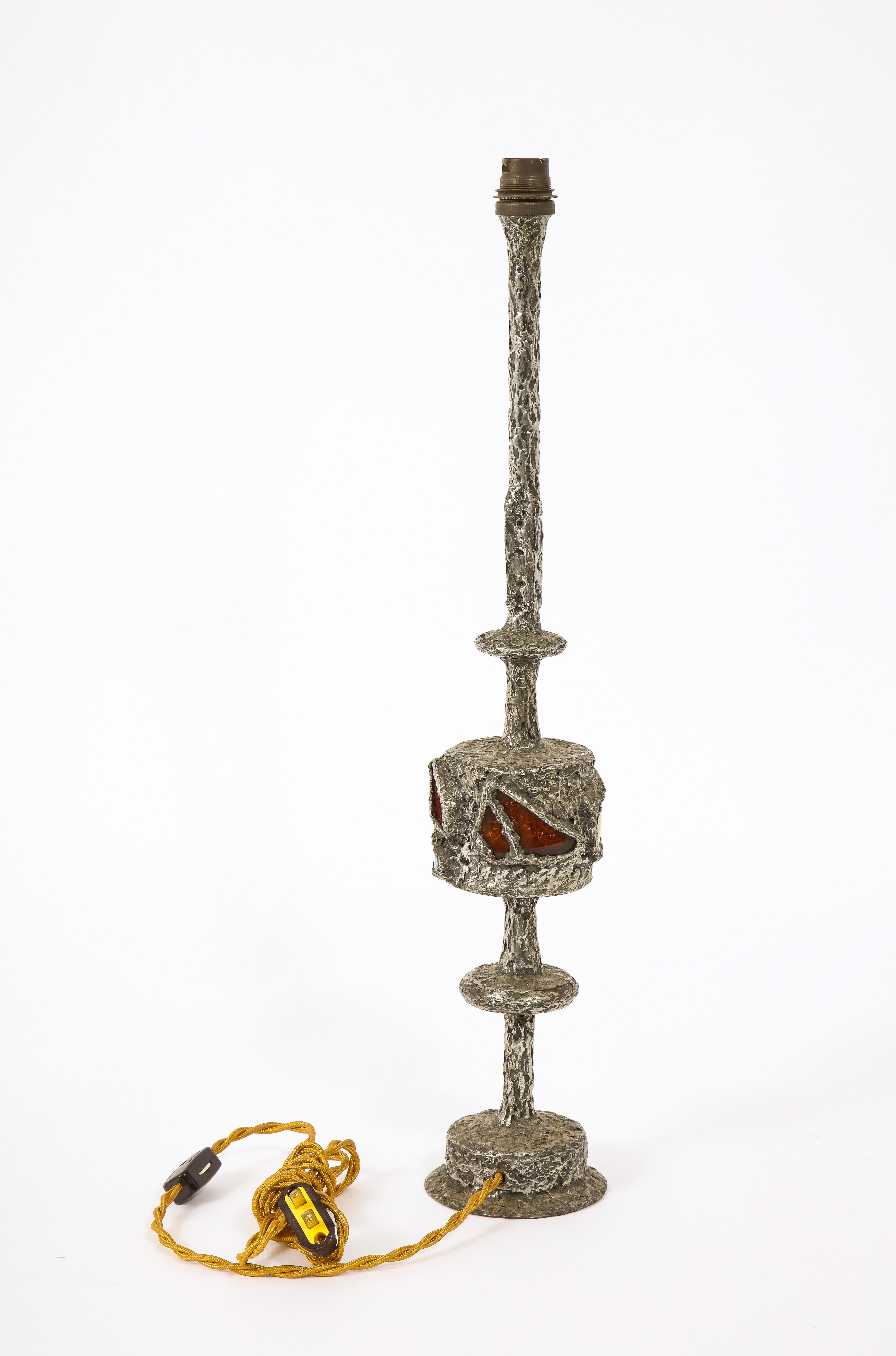 Lampe de bureau en étain et verre d'art de R. Trameau, France, années 1960 en vente 3