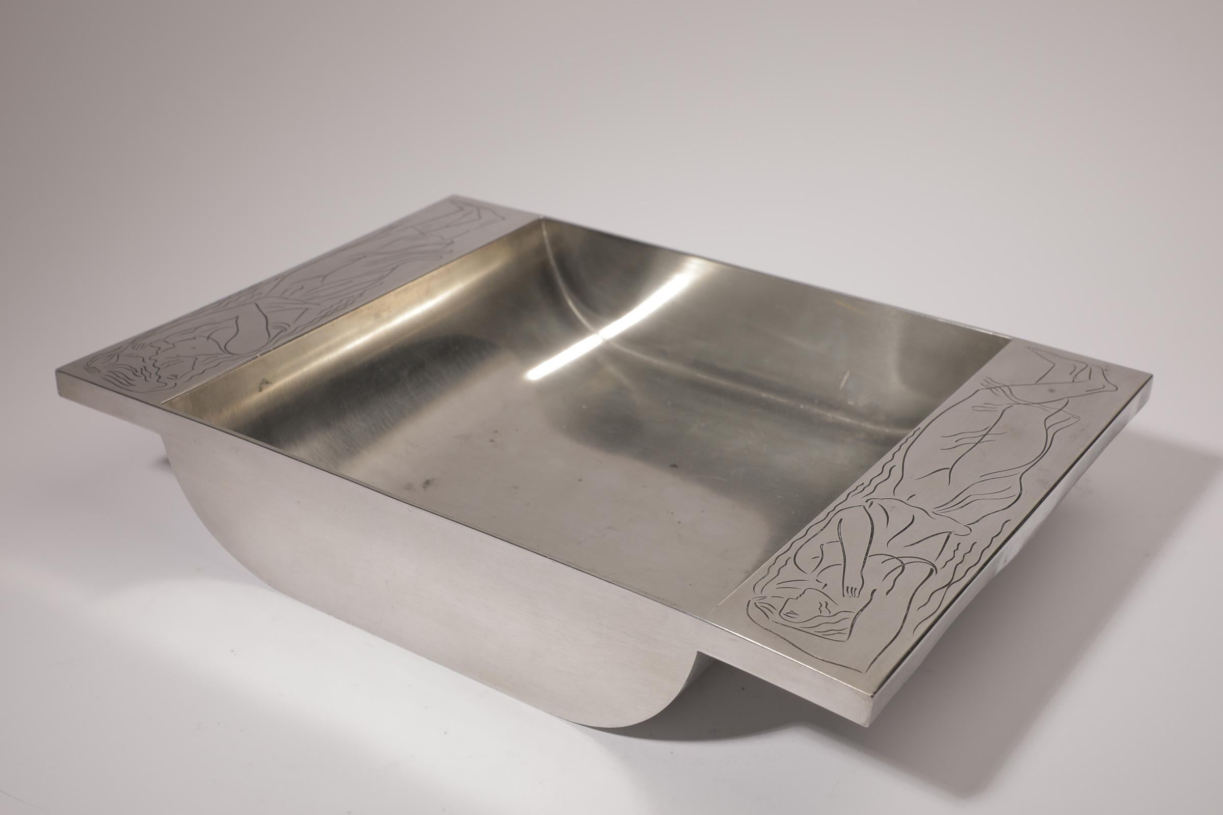 Bandeja Athena de peltre de Oscar Antonsson para Ystad Metall Sueco en venta