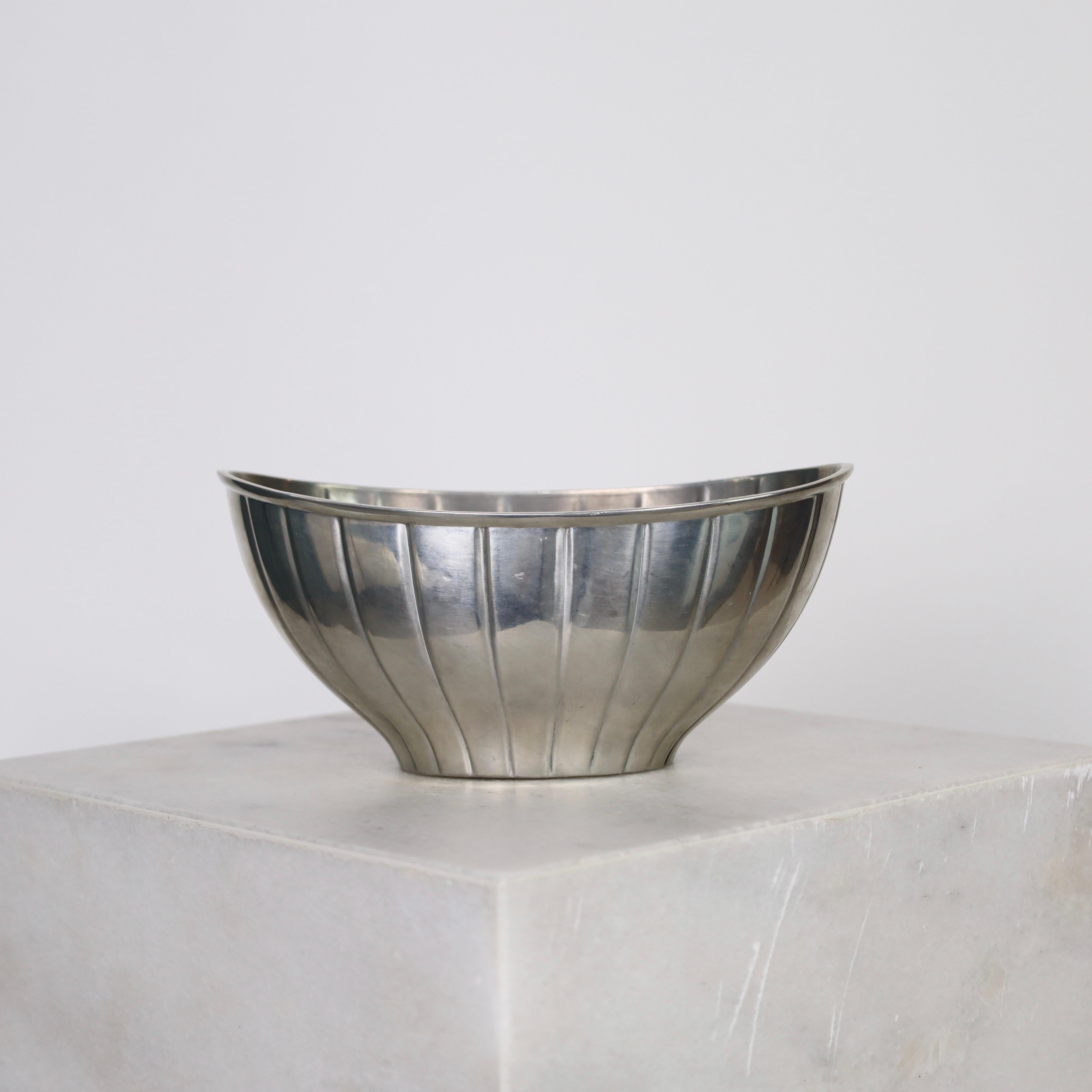 Pewter Bowl designed by Arne Erkers for Just Andersen, 1950s For Sale 4