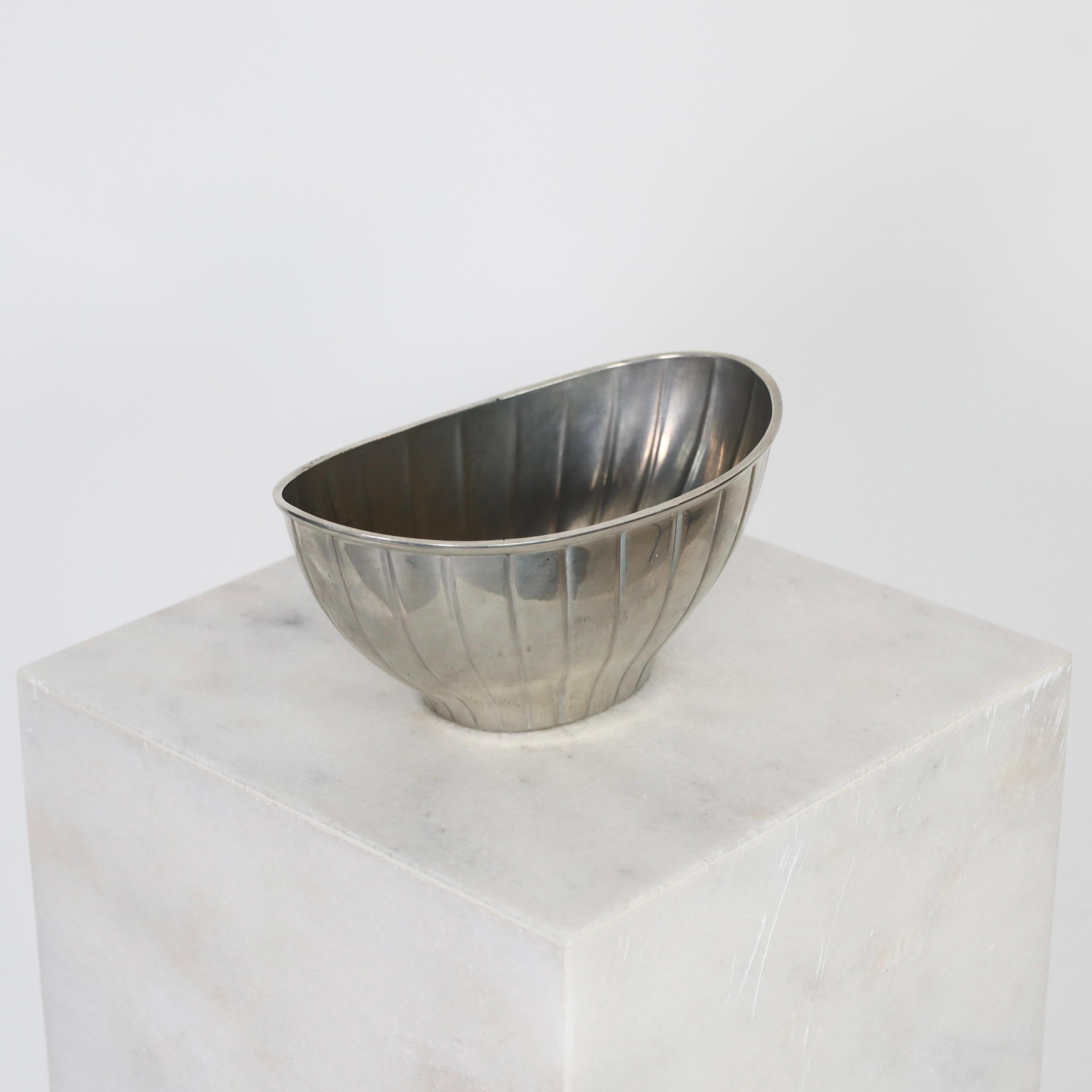 Pewter Bowl designed by Arne Erkers for Just Andersen, 1950s For Sale 2