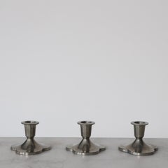 Bougeoirs en étain par Just Andersen, années 1920, Danemark