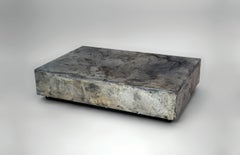 Mesa baja de peltre de Gentner Design