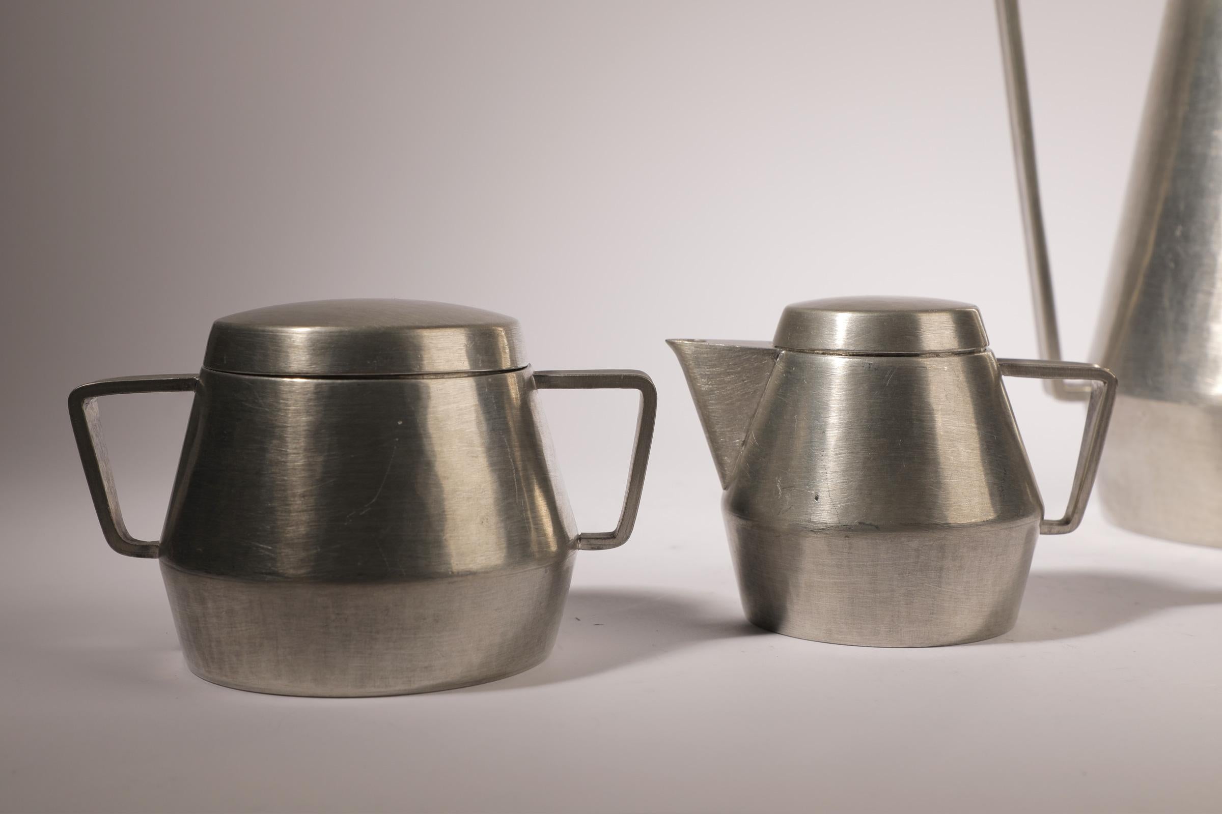 Bauhaus Servizio da caffè e da tè in peltro di G. Wahlgren per Visby1200 in vendita