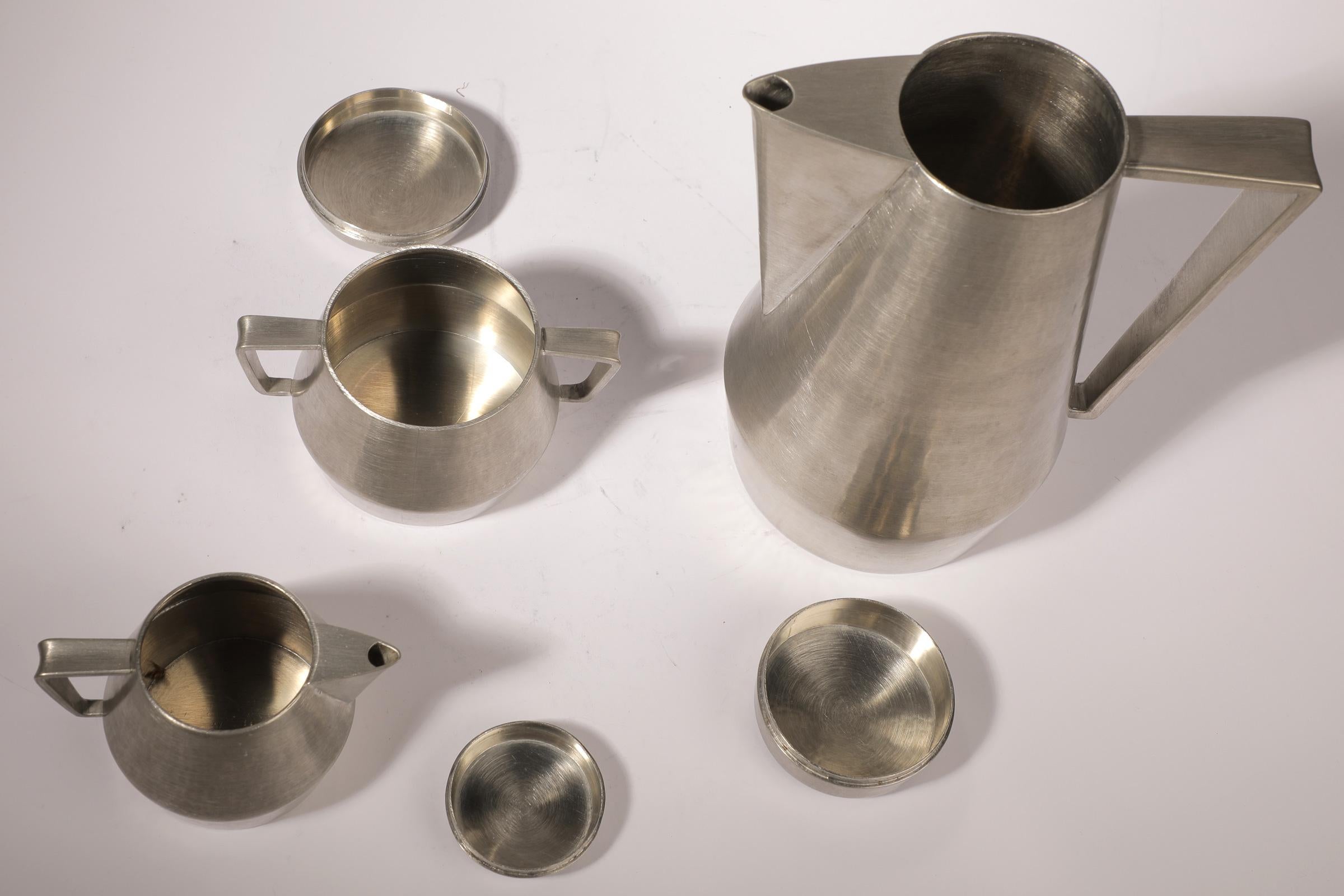 Servizio da caffè e da tè in peltro di G. Wahlgren per Visby1200 In condizioni buone in vendita a Rīga, LV