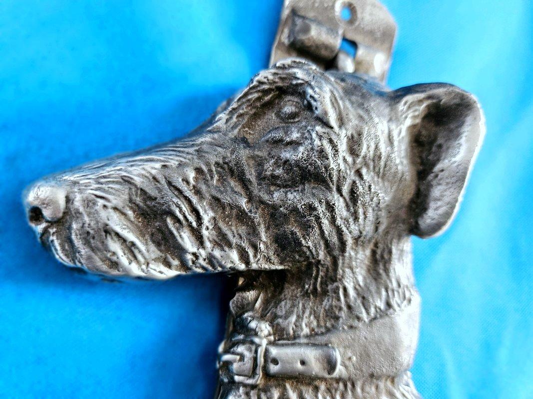 Perro de estaño aldaba de puerta escultórica Deerhound/Greyhound/Lurcher/Galgo OFERTA DE CIERRE Inglés