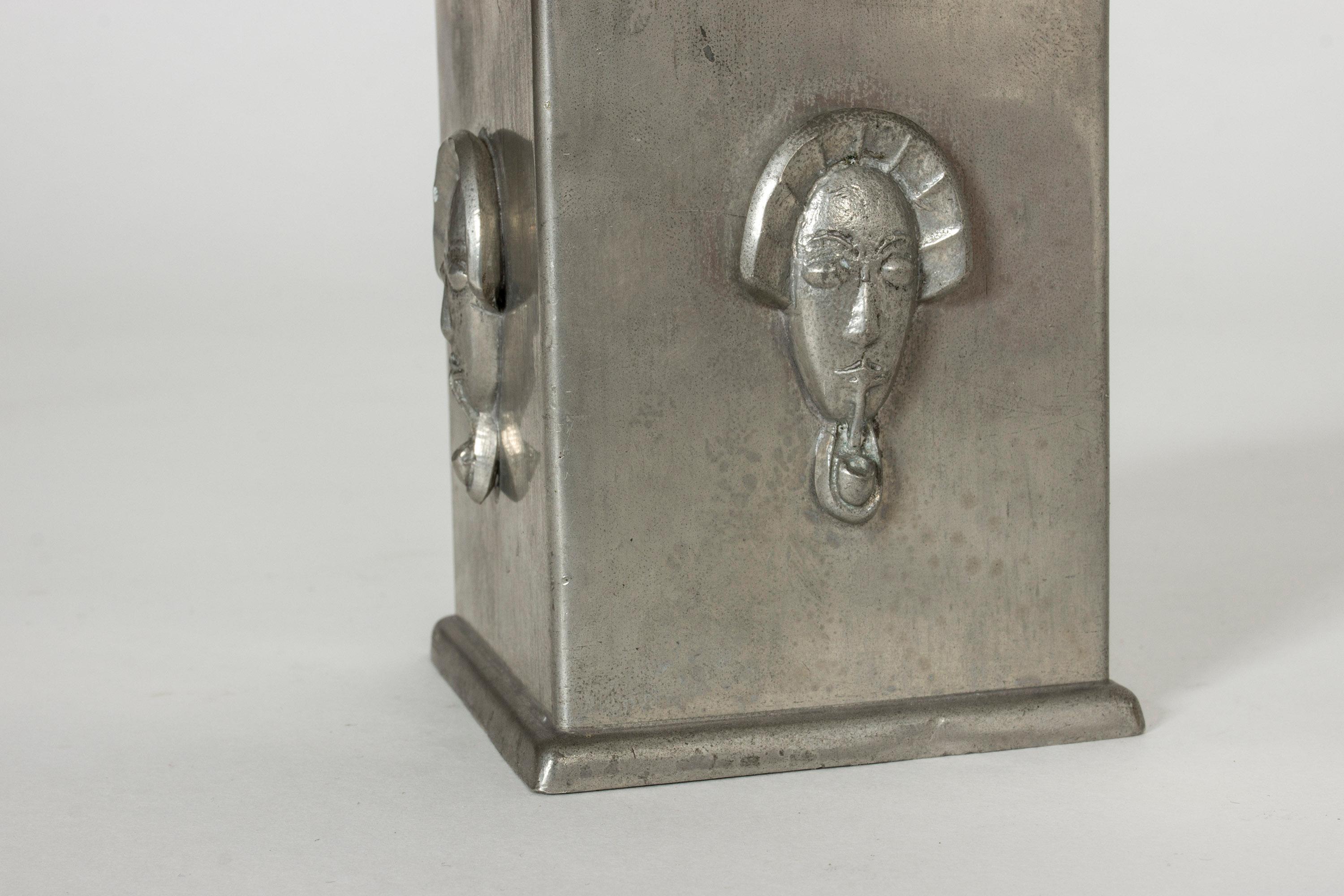 Pewter Jar from 1927 by Harald Linder In Good Condition In Stockholm, SE