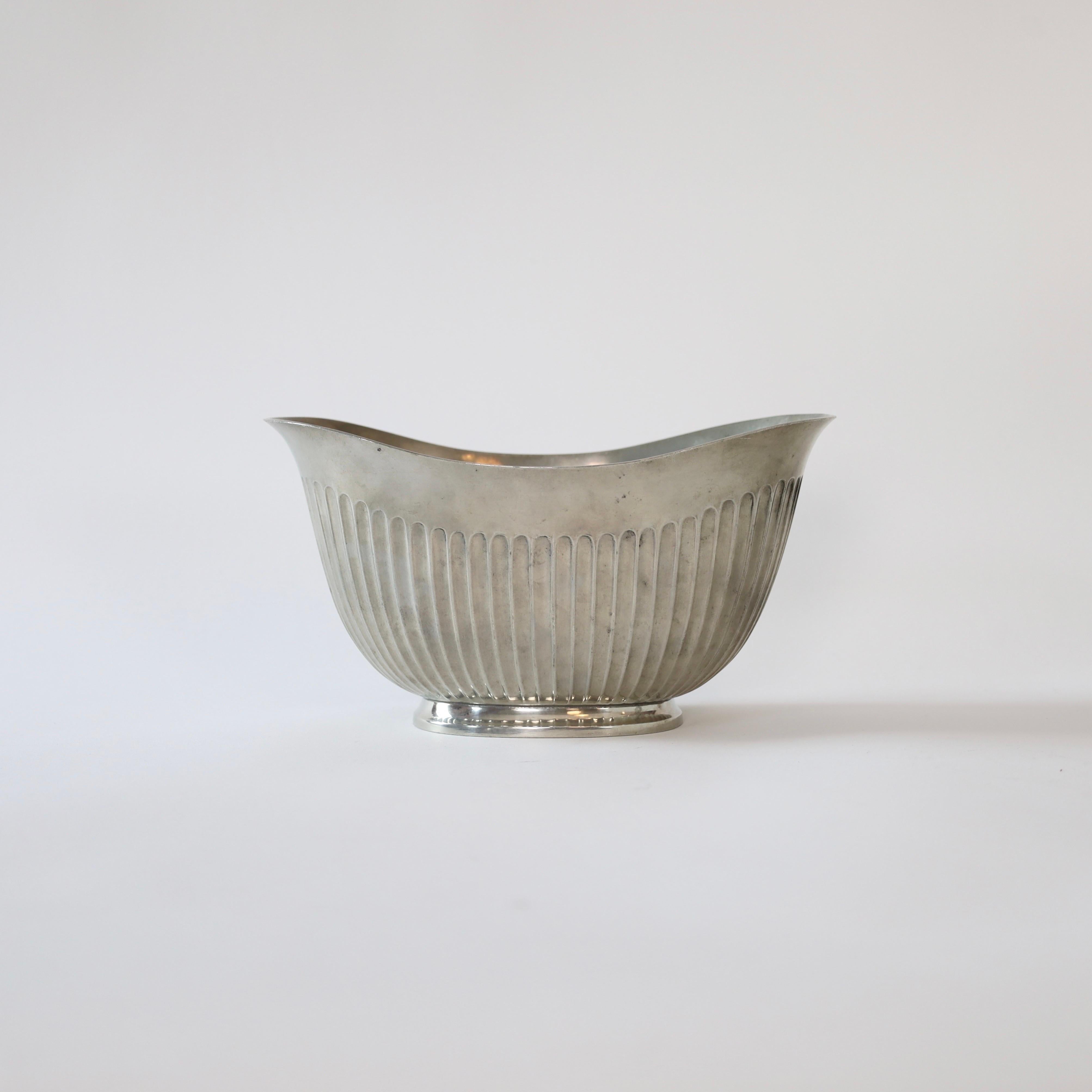 Jardinière en étain par Ellen Schlanbusch pour Just Andersen, années 1950, Danemark Bon état - En vente à Værløse, DK