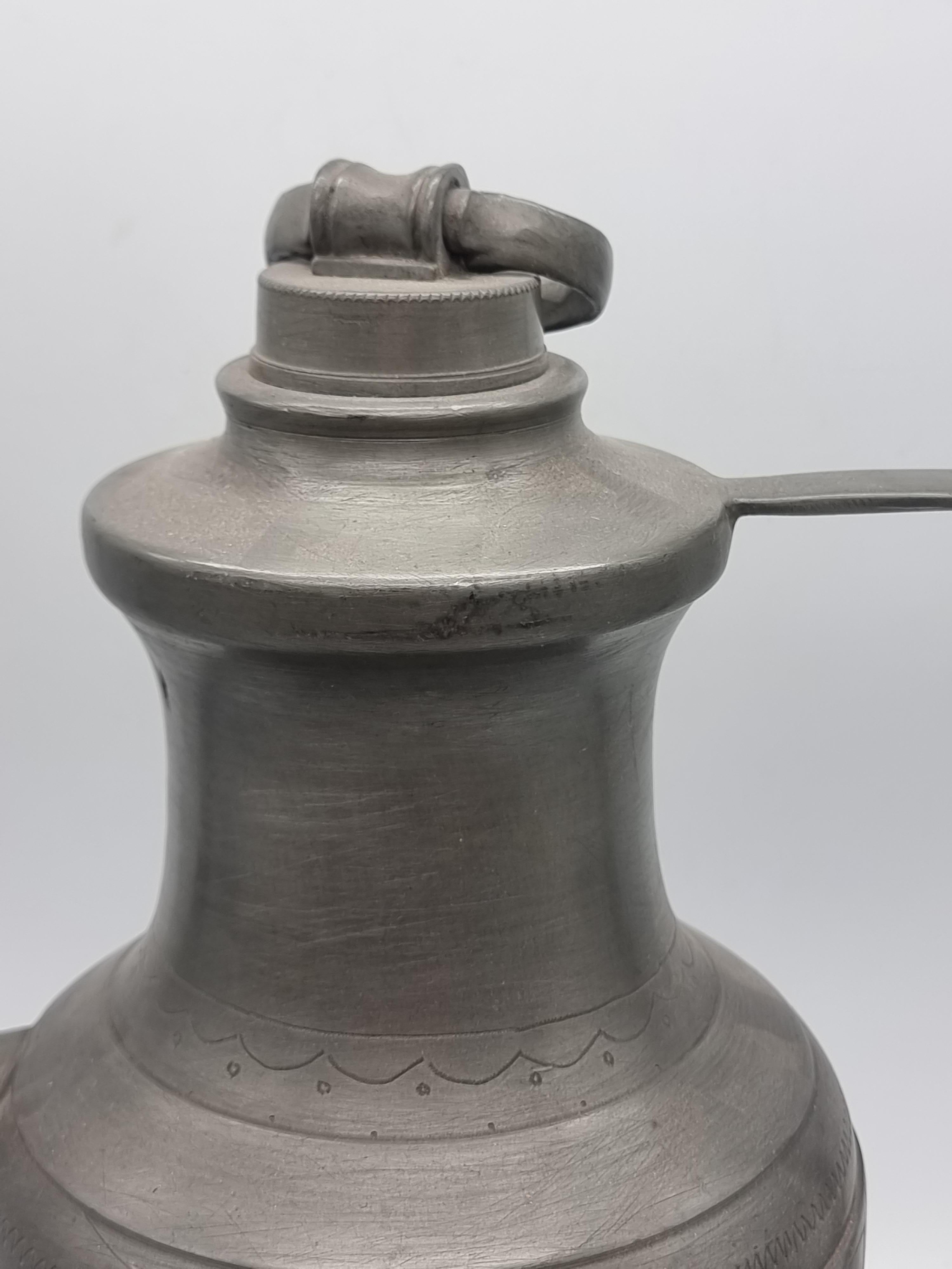 XIXe siècle Pichet en étain / Can Art Nouveau Etain Tin Pitcher en vente