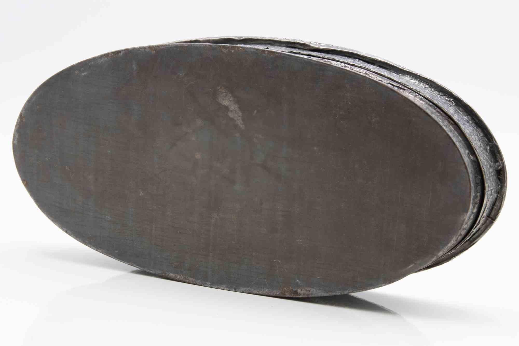 Pewter Oval Box, Italy, Early 20th Century For Sale 4