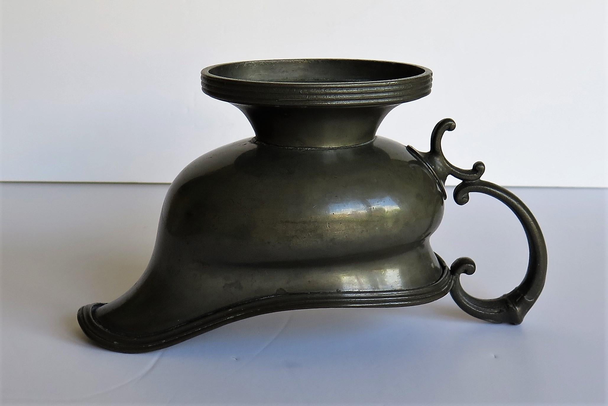 Pewter Sauce Boat by Walker & Hall of Sheffield Fully Stamped, Late 19th Century For Sale 6