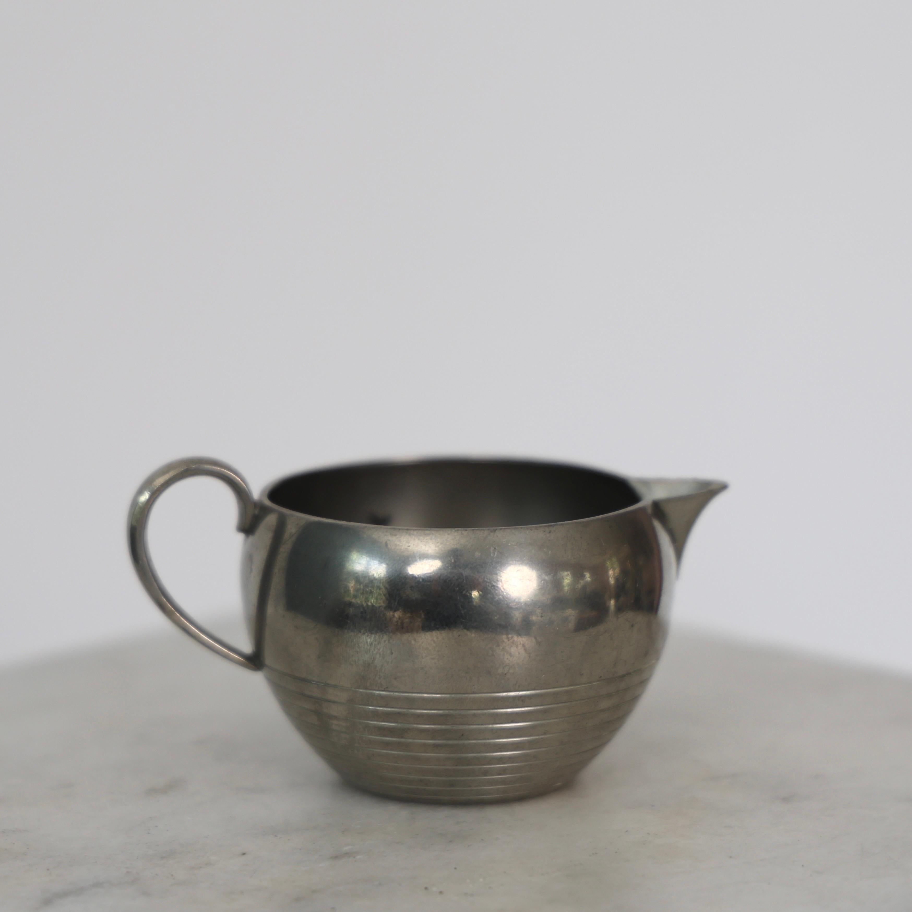 Pewter Sugar Jar and Creamer by Just Andersen, 1930s, Denmark In Good Condition For Sale In Værløse, DK