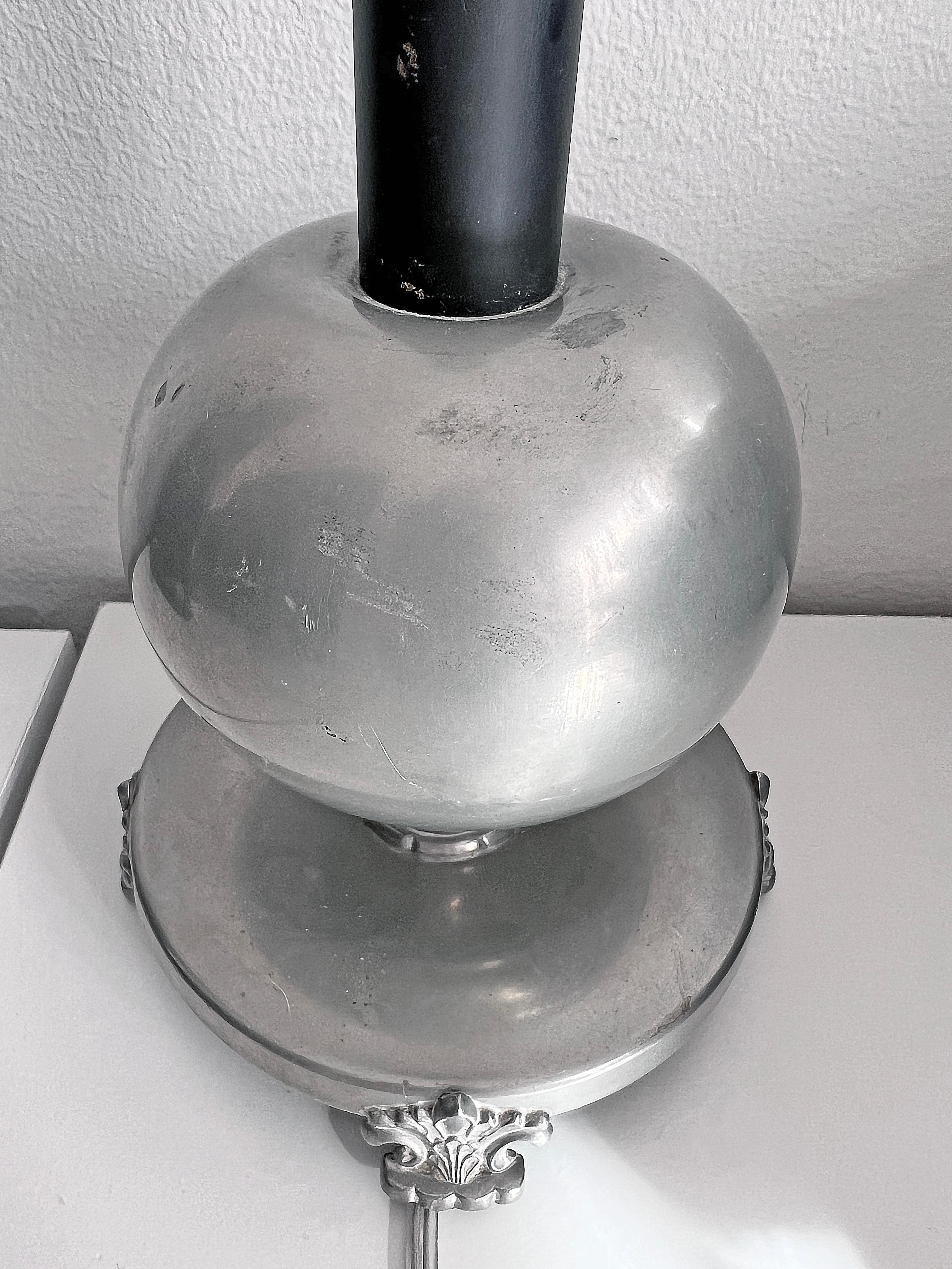 Scandinavian Modern Pewter Table Lamp, Nordiska Juvelaktiebolaget, Sweden 1935 For Sale 1