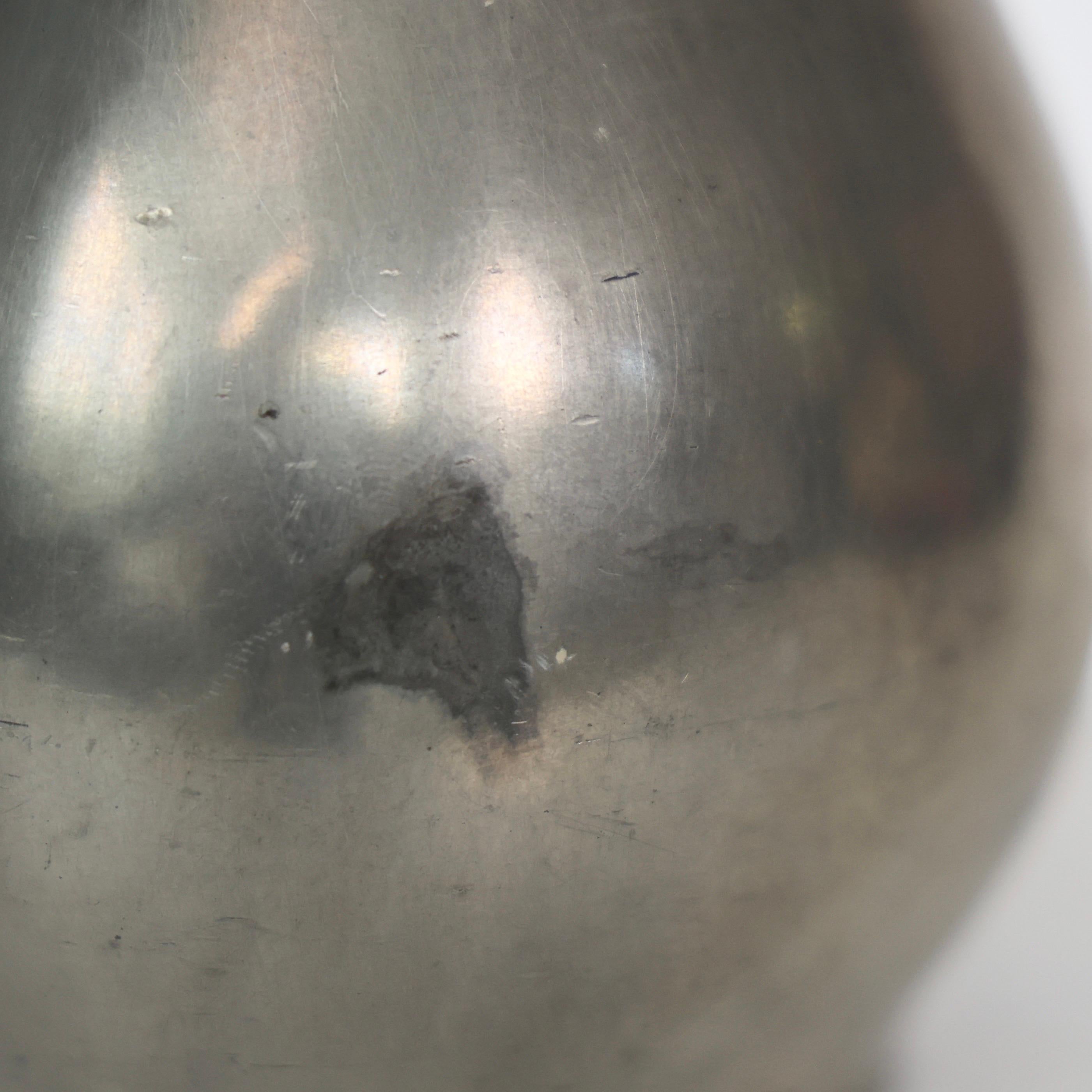 Vase en étain par Just Andersen, années 1950, Danemark en vente 5