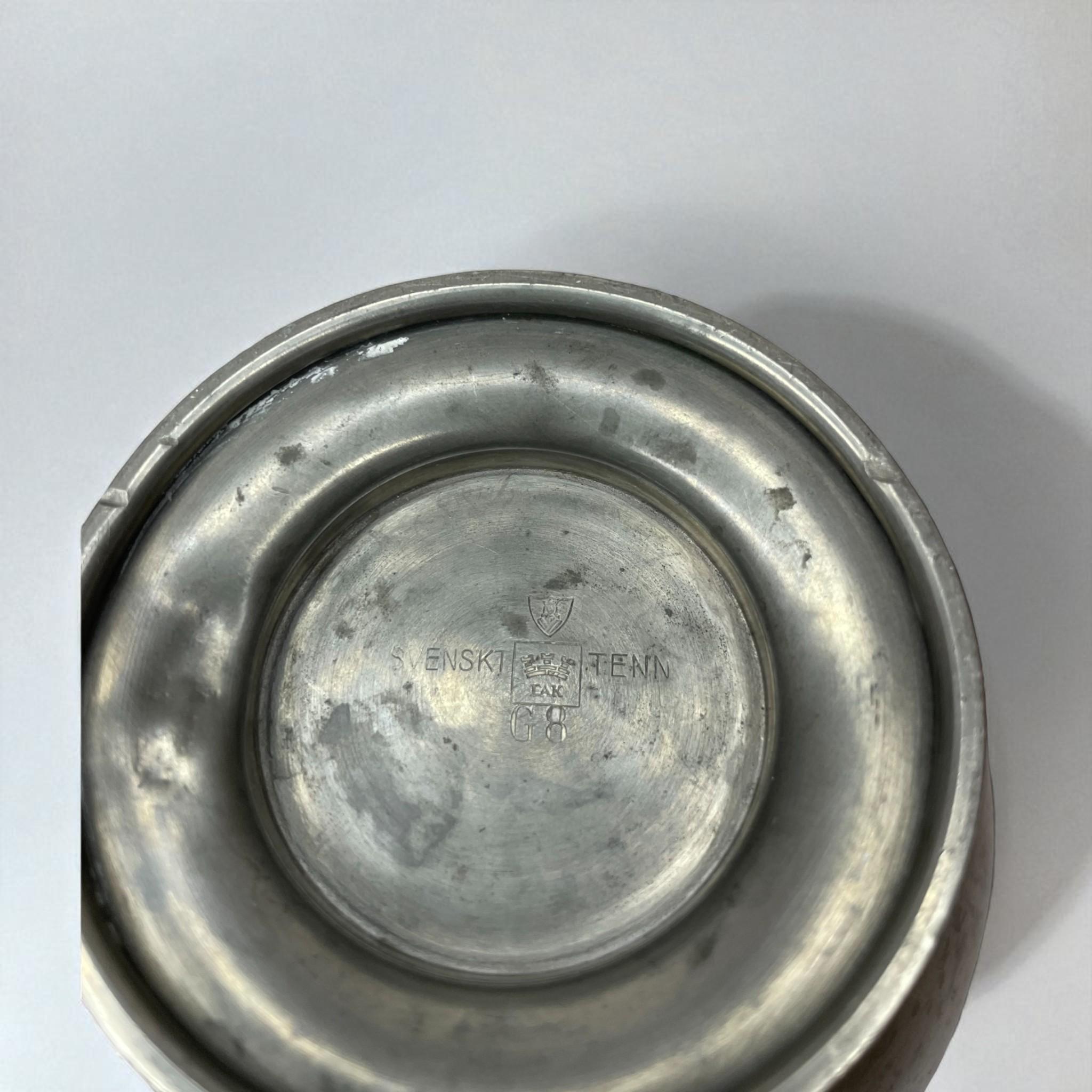Swedish Modern Pewter Vase by Nils Fougstedt for FAK, Svenskt Tenn, Sweden, 1933 For Sale 1