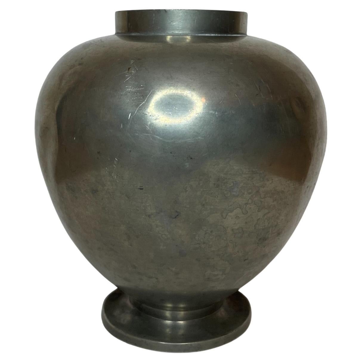 Swedish Modern Pewter Vase by Nils Fougstedt for FAK, Svenskt Tenn, Sweden, 1933 For Sale