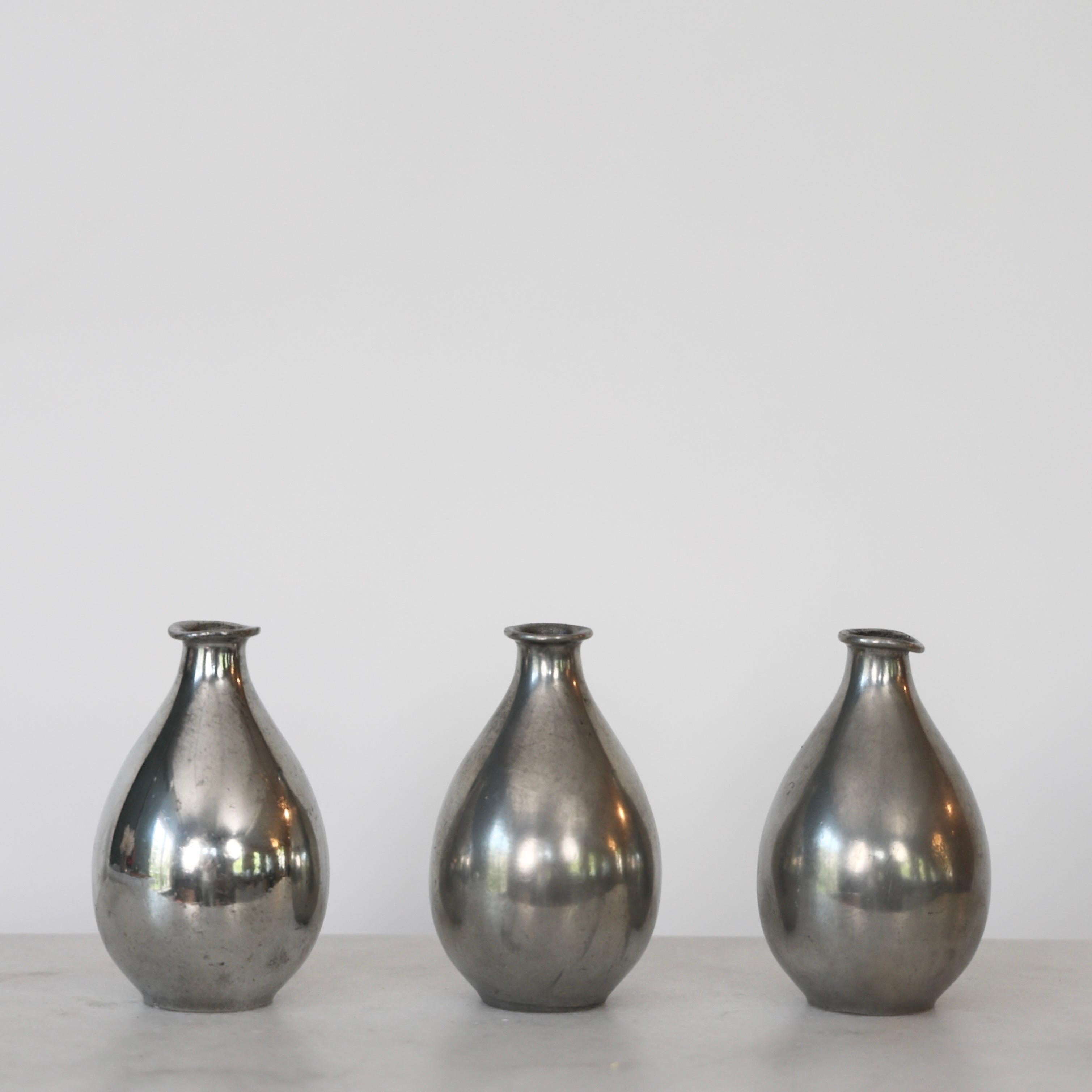 Pewter Vase Trio designed by Ellen Schlanbush for Just Andersen, 1940s, Denmark For Sale 1