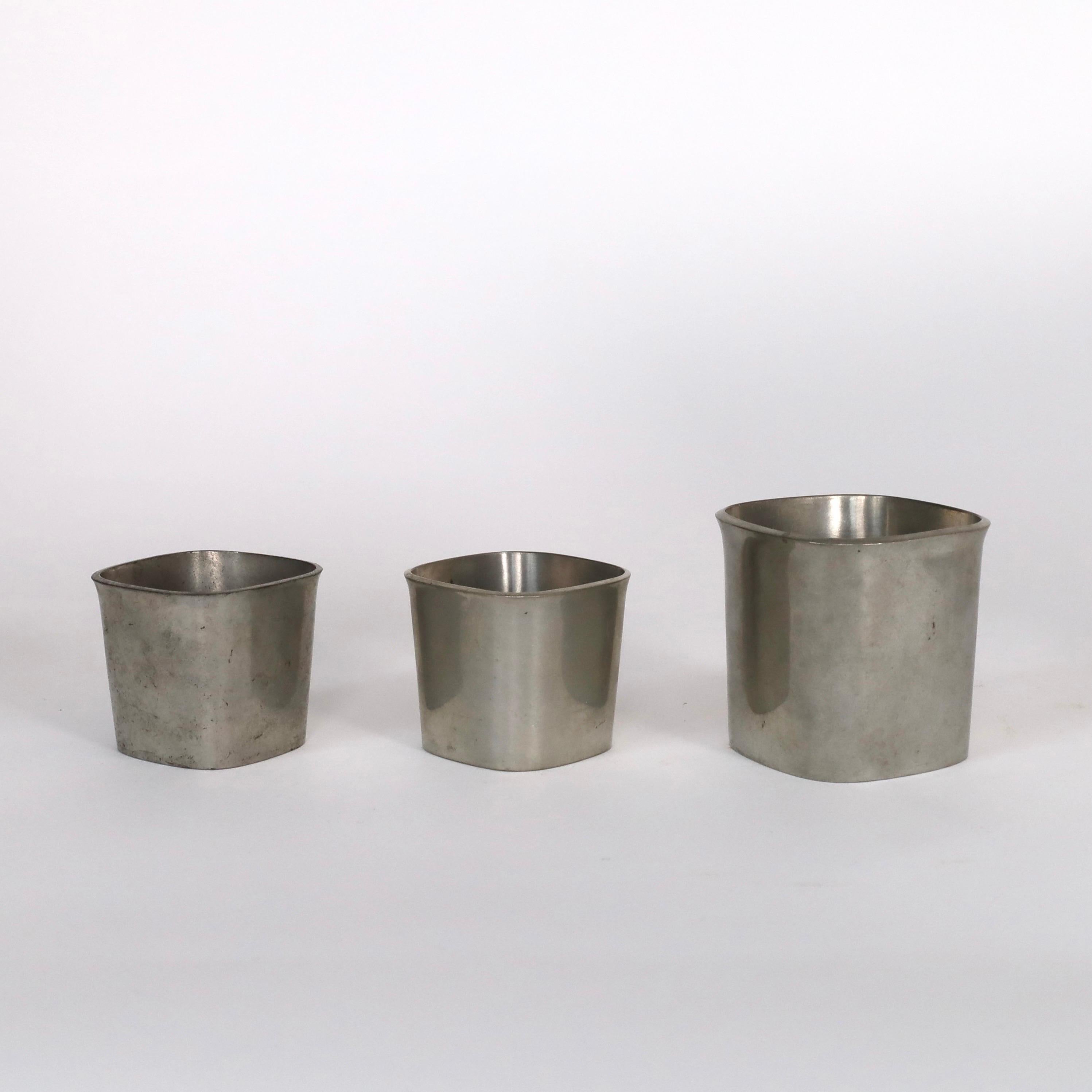 Zinngefäß Trio von Just Andersen, 1950er Jahre, Dänemark (Mitte des 20. Jahrhunderts) im Angebot
