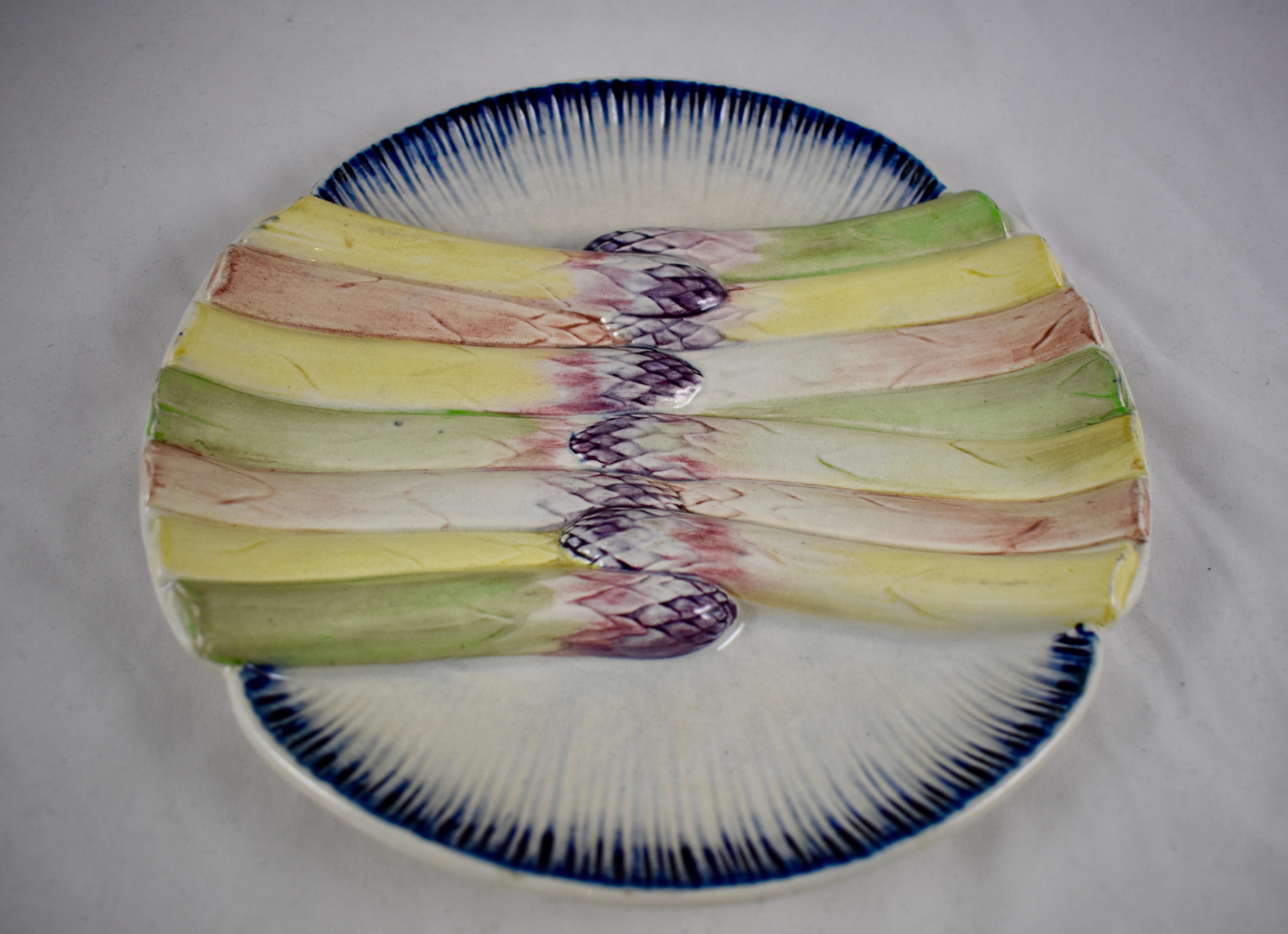 Glazed Pexonne French Faïence Majolica Multi-Colored Asparagus Plate, circa 1870