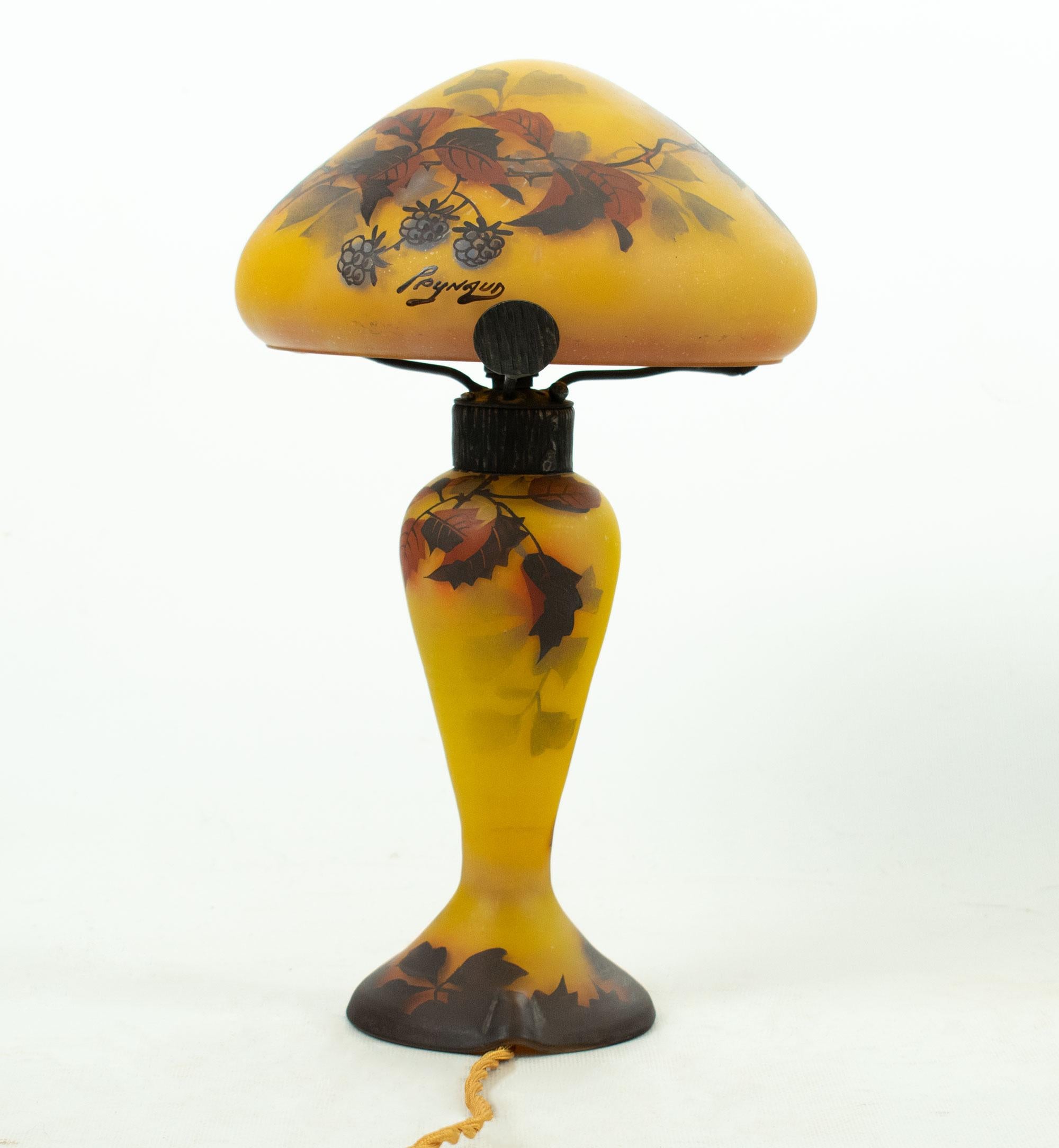 Enameled PEYNAUD - Rare Art Nouveau Table Lamp, Decor of mulberry blossoms, Circa 1910