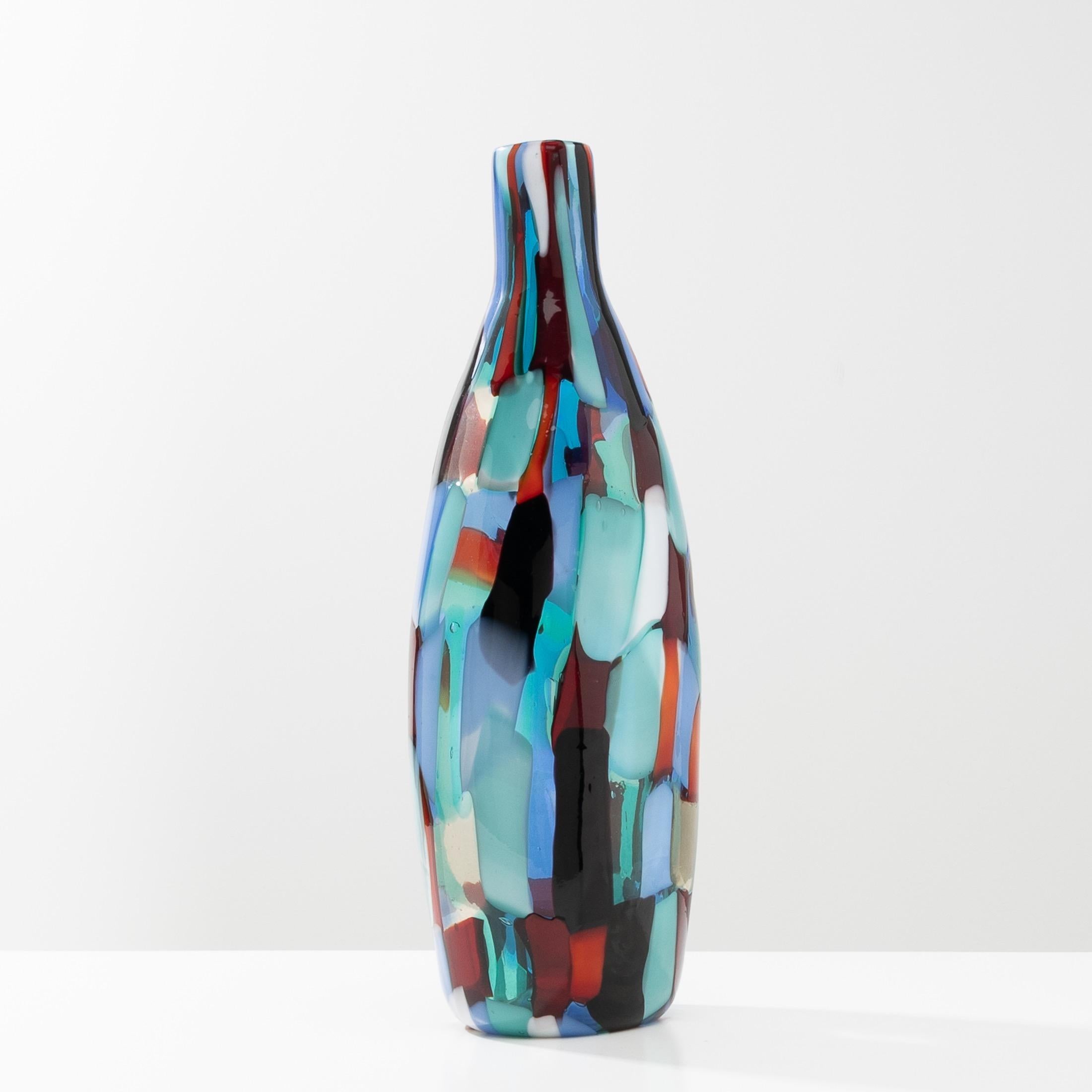 Pezzato Arlechino Bottle Shaped Vase by Fulvio Bianconi, Model 4319, Venini In Good Condition For Sale In Brussels, BE