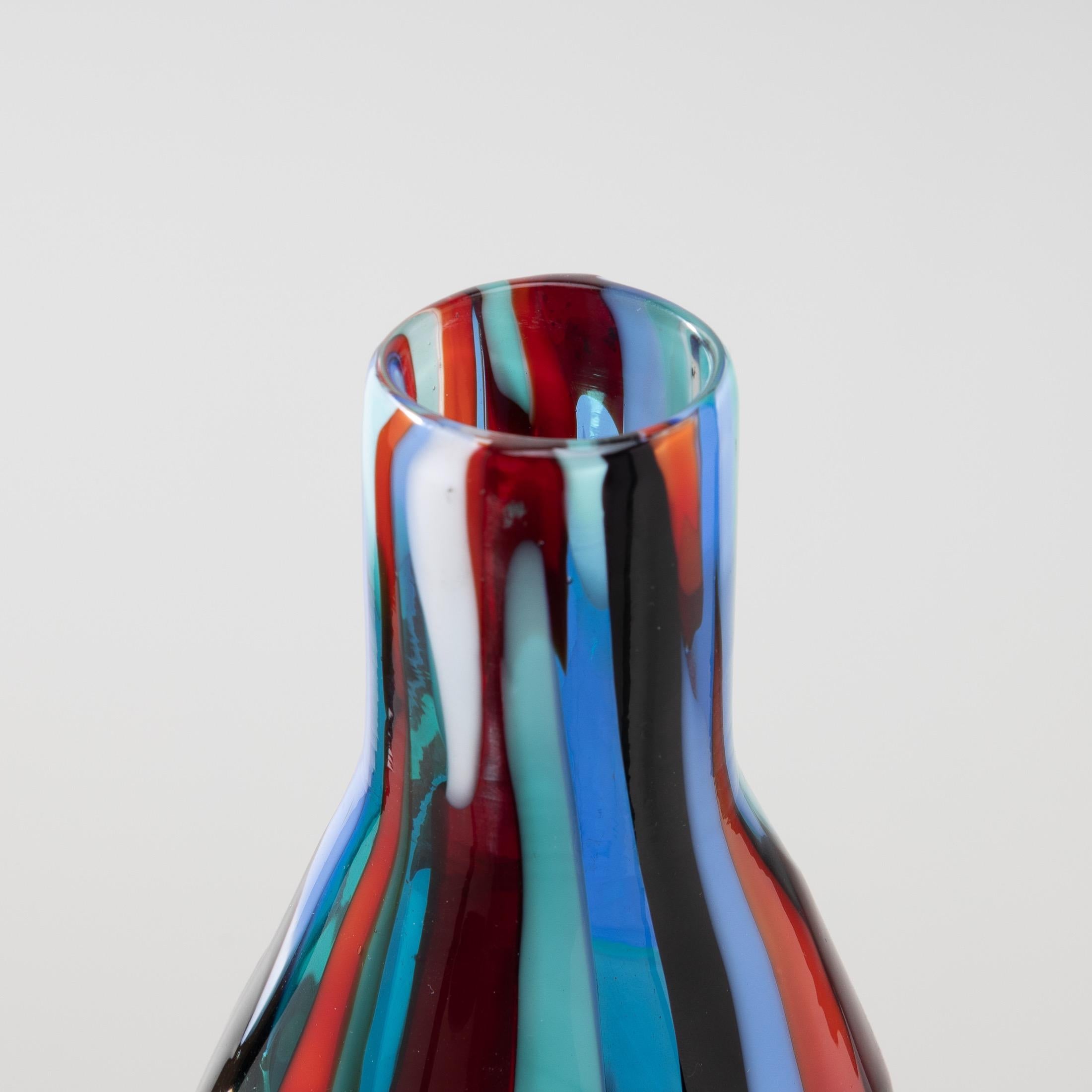Pezzato Arlechino Bottle Shaped Vase by Fulvio Bianconi, Model 4319, Venini For Sale 1