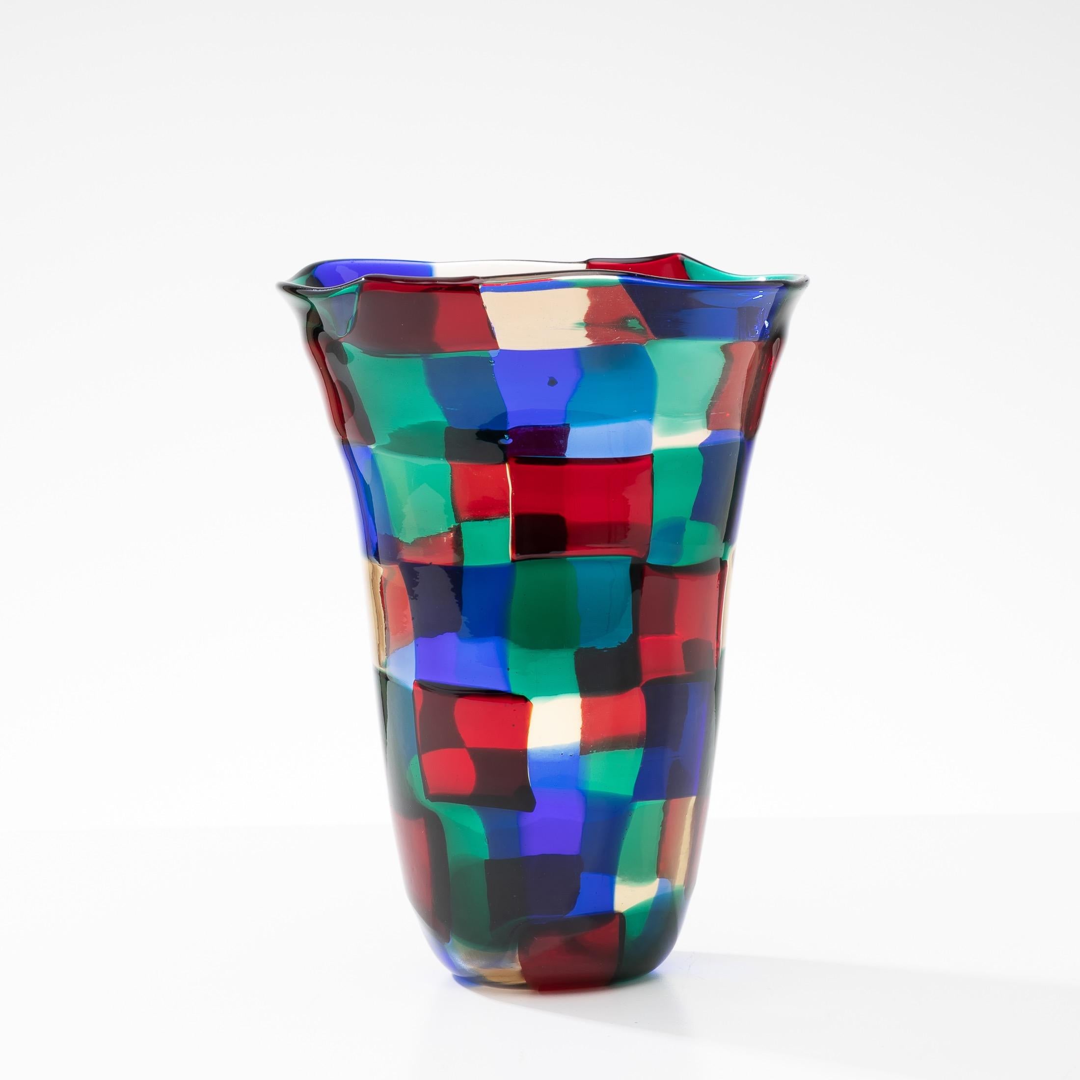 About this Pezzato vase 