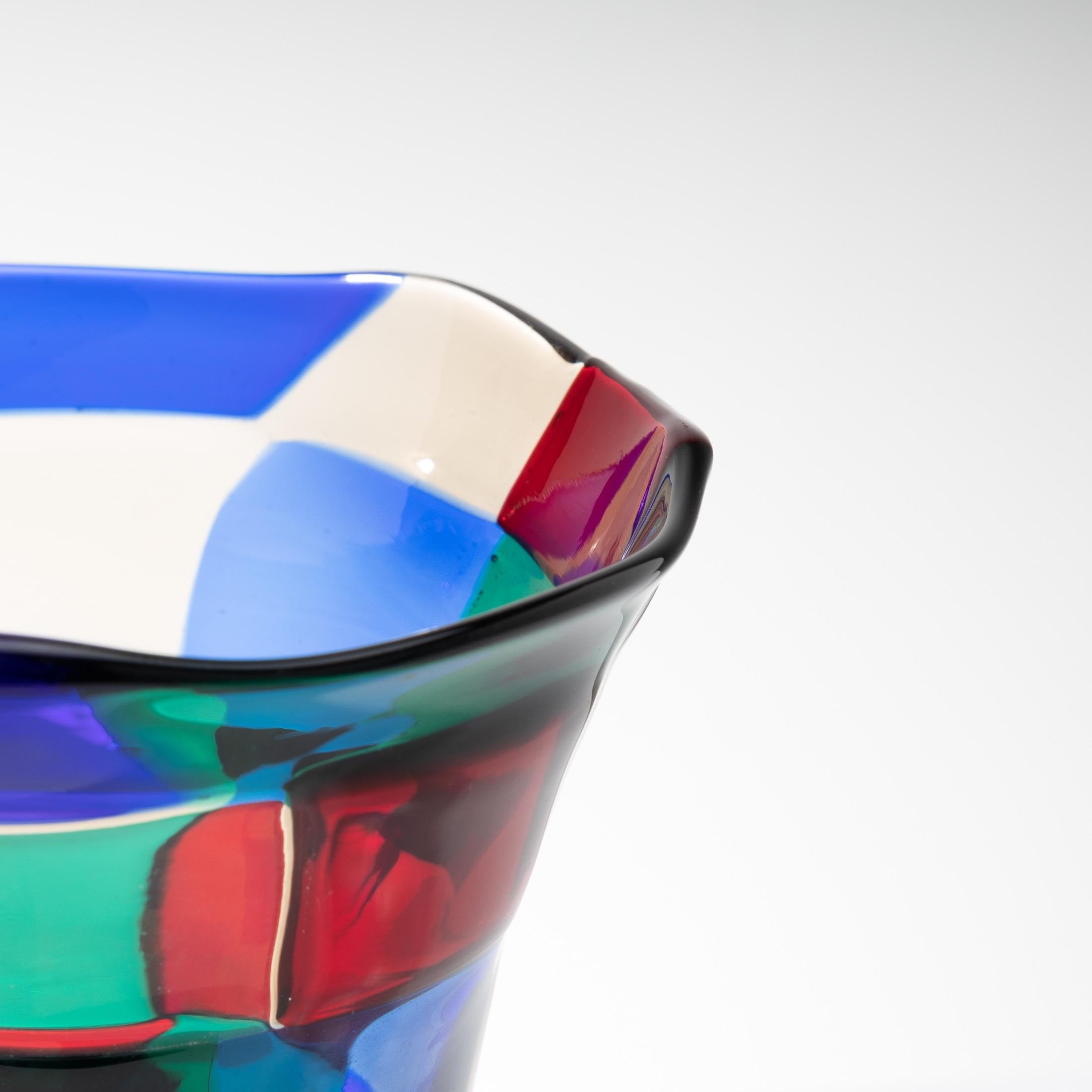 Pezzato Vase by Fulvio Bianconi, Color Variant “Parigi”, Venini Murano, Italy In Good Condition In Brussels, BE