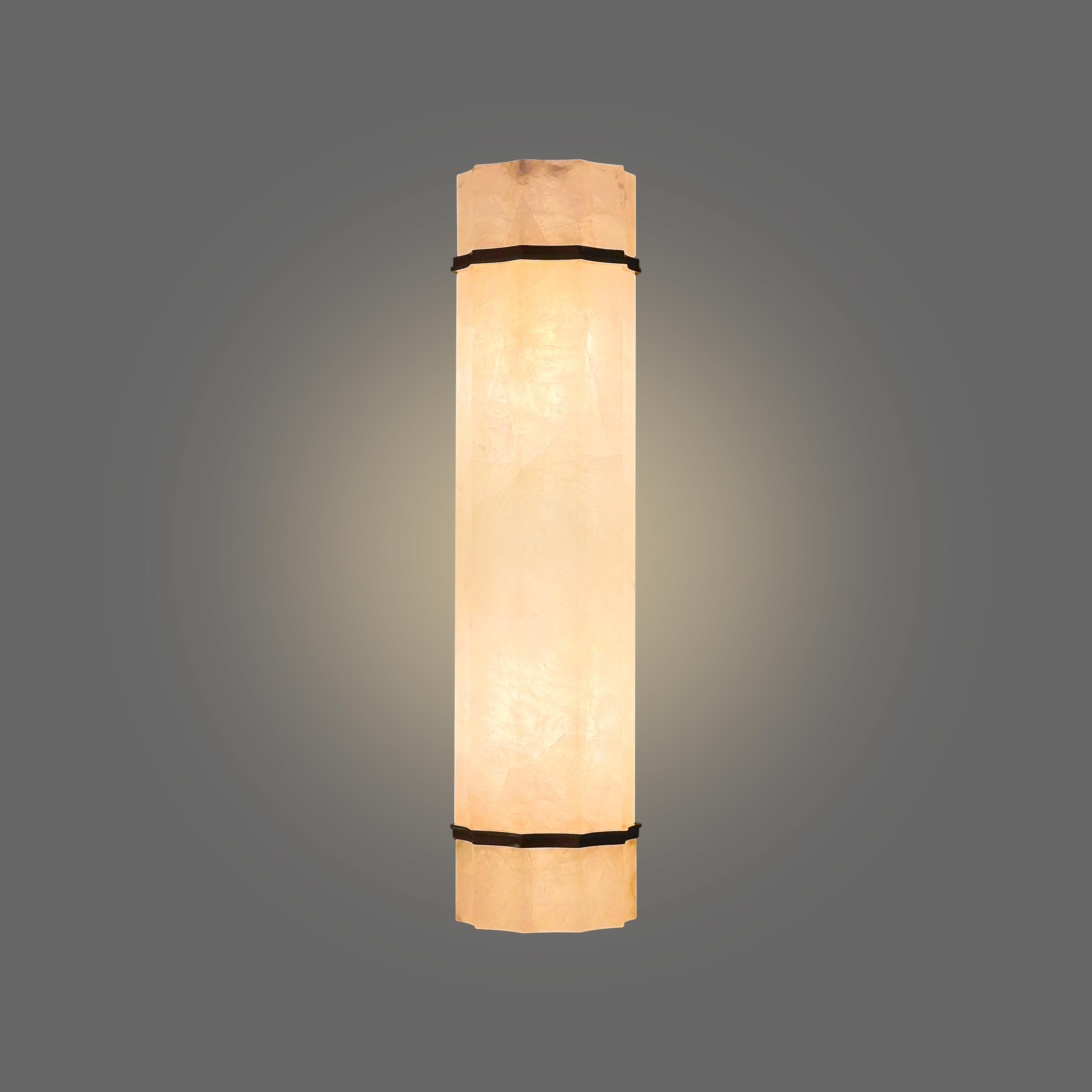 PFS18 Apliques de Cristal de Roca By Phoenix en Nuevo estado para la venta en New York, NY