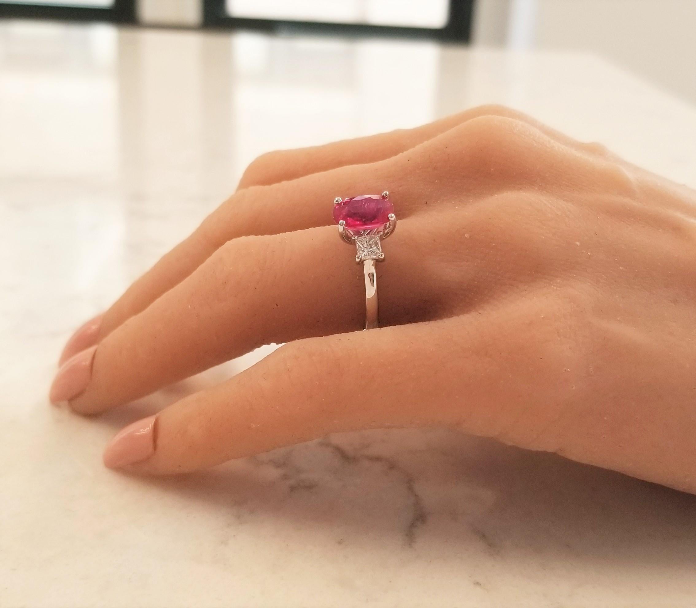 Women's PGS Certified 3.02 Carat Cushion Cut Ruby & Diamond Cocktail Ring In 18K Gold