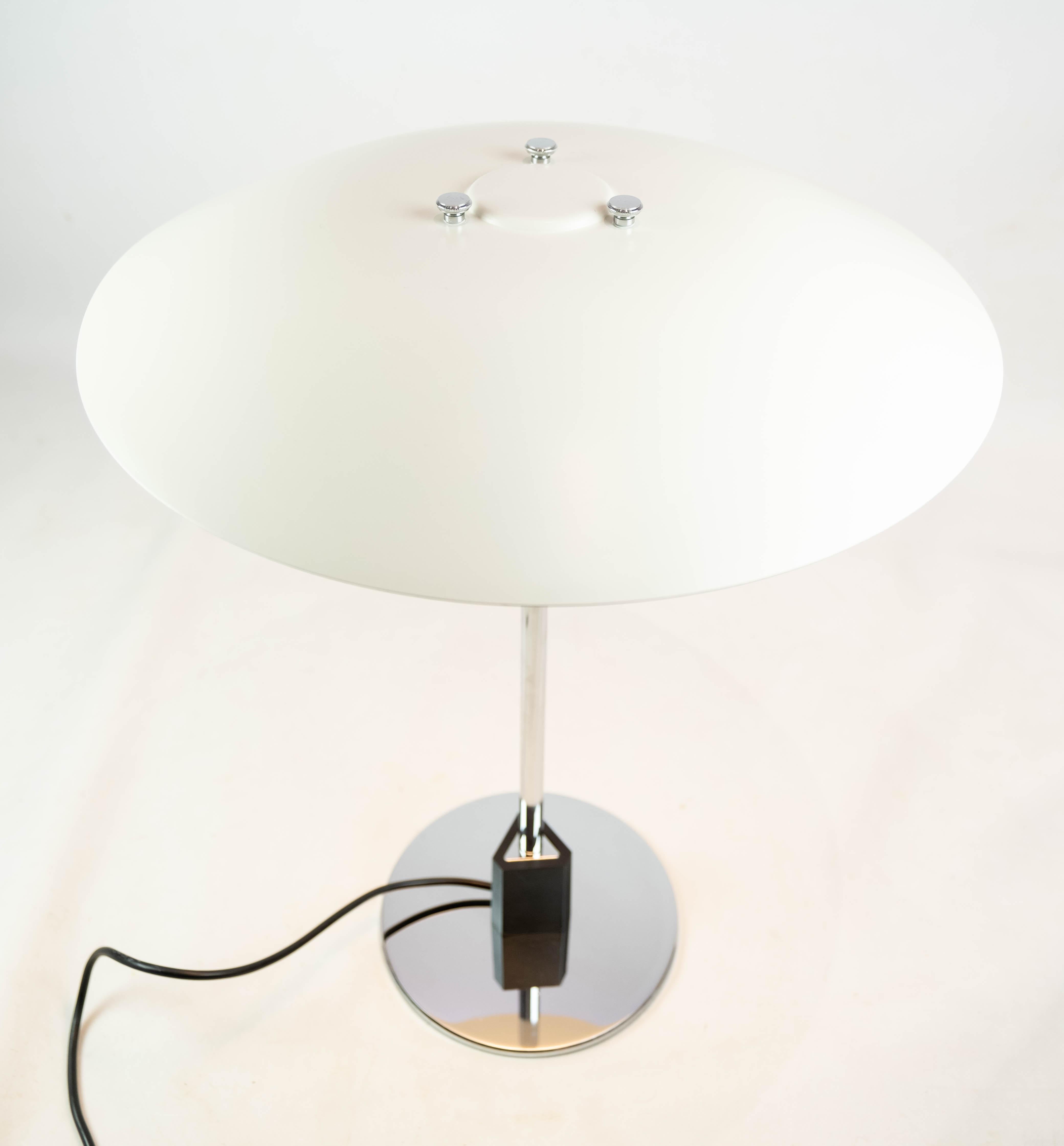 Scandinavian Modern PH 4/3 Table Lamp by Poul Henningsen & Louis Poulsen In Good Condition For Sale In Lejre, DK