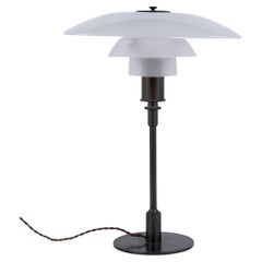 PH 4/3 - Table lamp in matt glass by Poul Henningsen