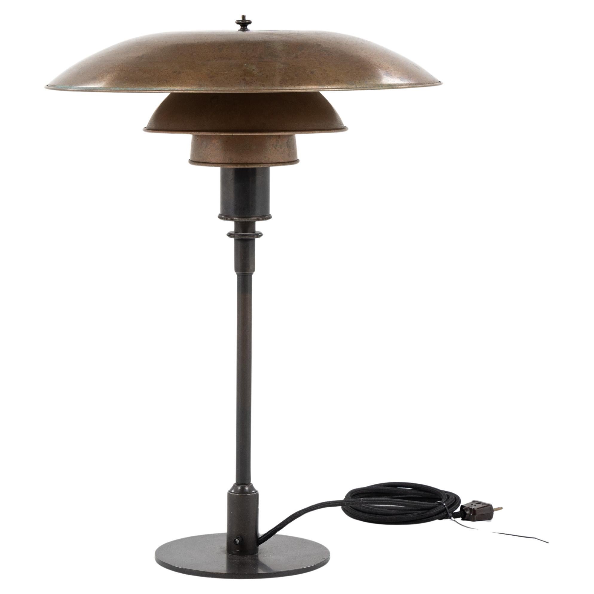 PH 4/3 - Table lamp with patined copper shades