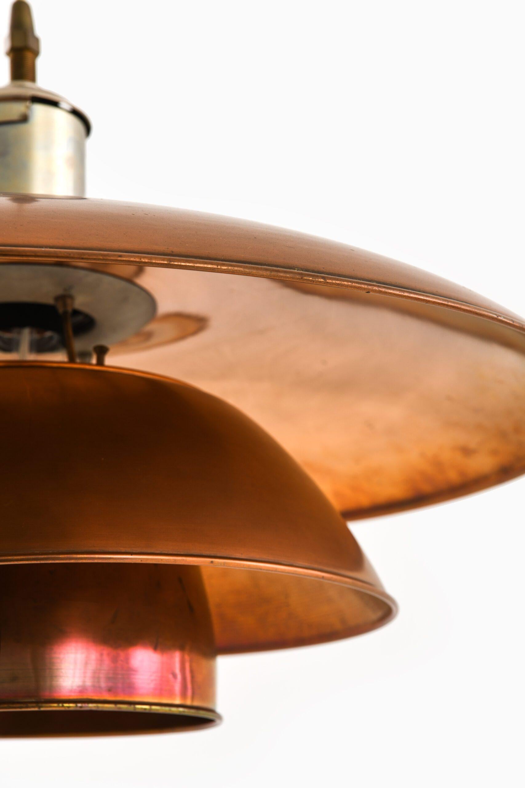 PH-5/5 Ceiling Lamp in Copper and Nickel by Poul Henningsen, 1940s For Sale 1