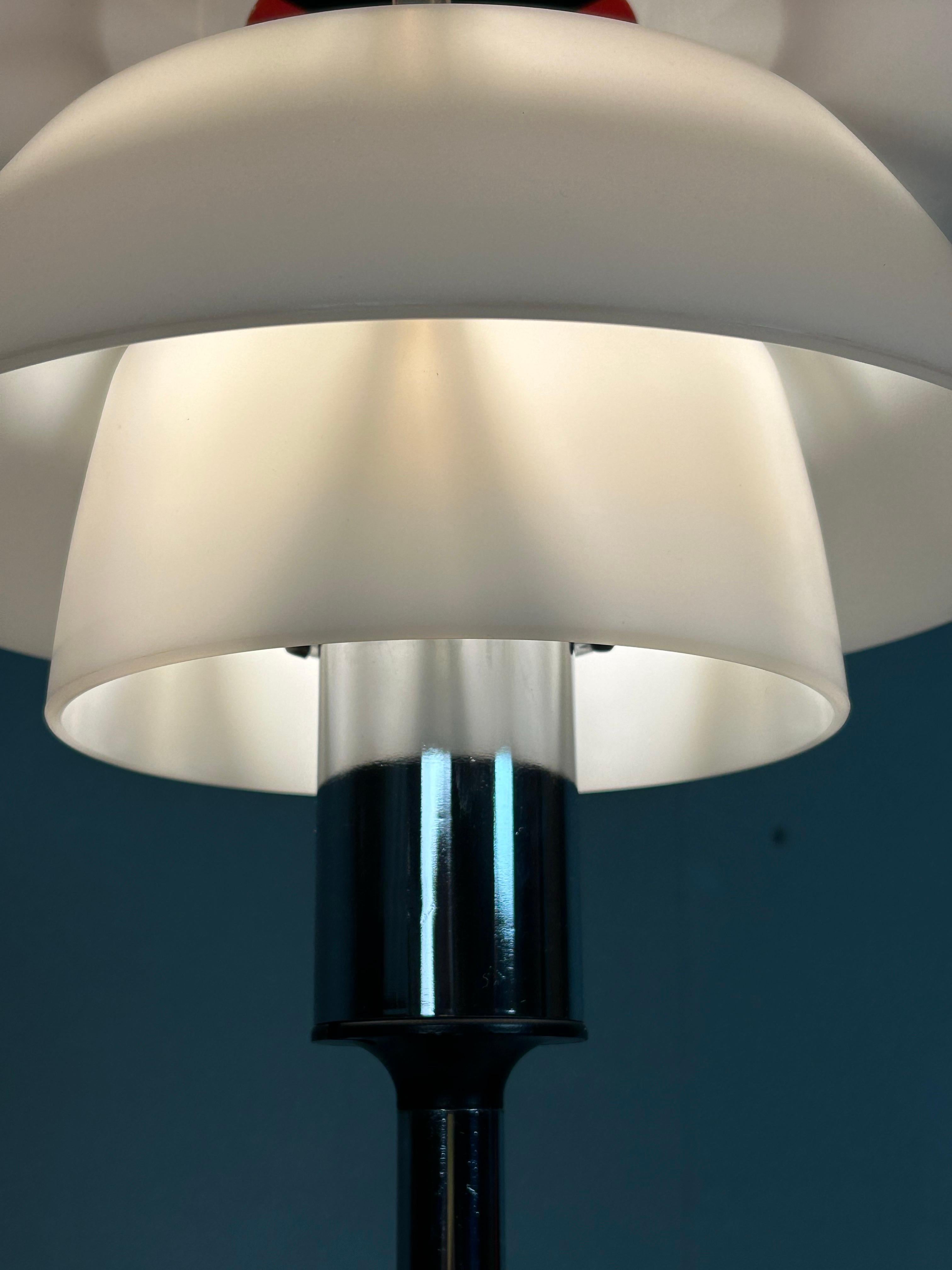 PH-80 Table Lamp for Poul Henningsen by Louis Poulsen, 1970 In Good Condition For Sale In The Hague, NL